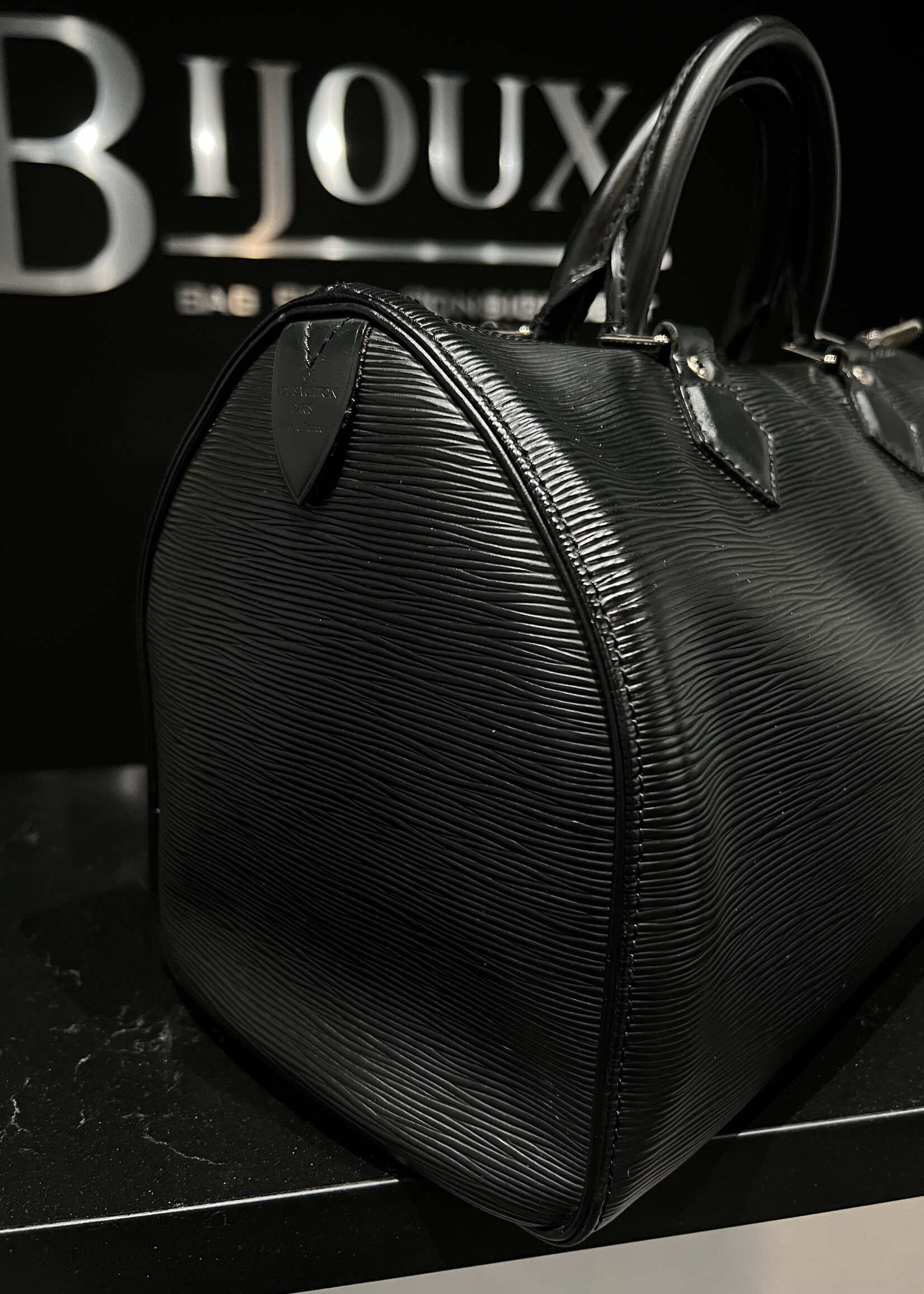 Louis Vuitton SOLD - Louis Vuitton Epi Speedy