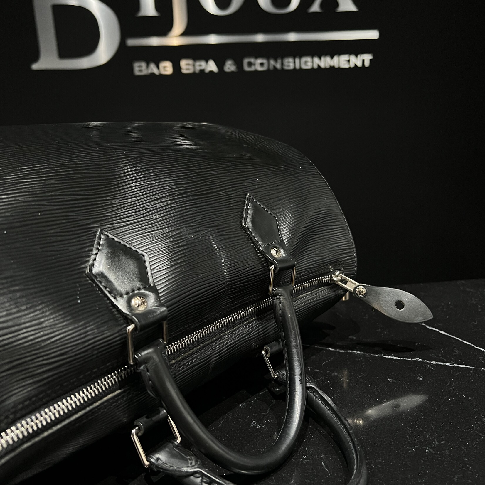 Louis Vuitton SOLD - Louis Vuitton Epi Speedy