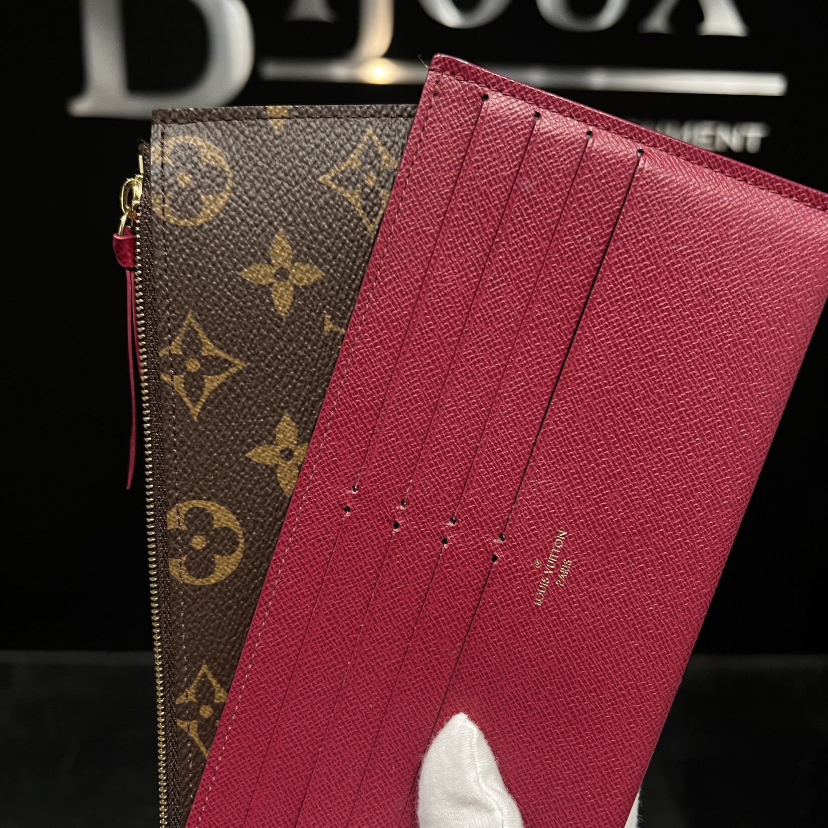 Louis Vuitton SOLD - Louis Vuitton Pochette Felicie Monogram