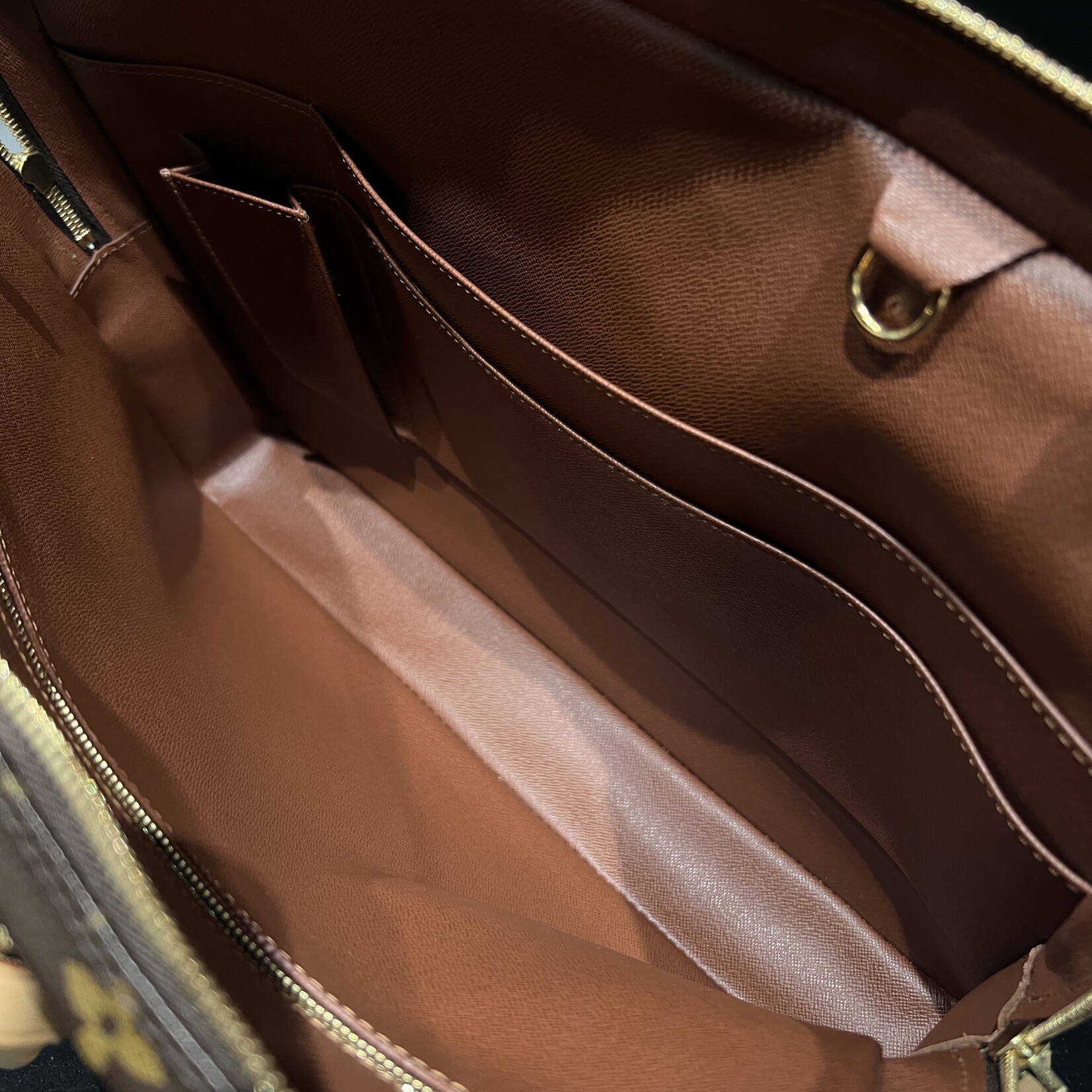 Louis Vuitton Louis Vuitton Porte Documents Voyage