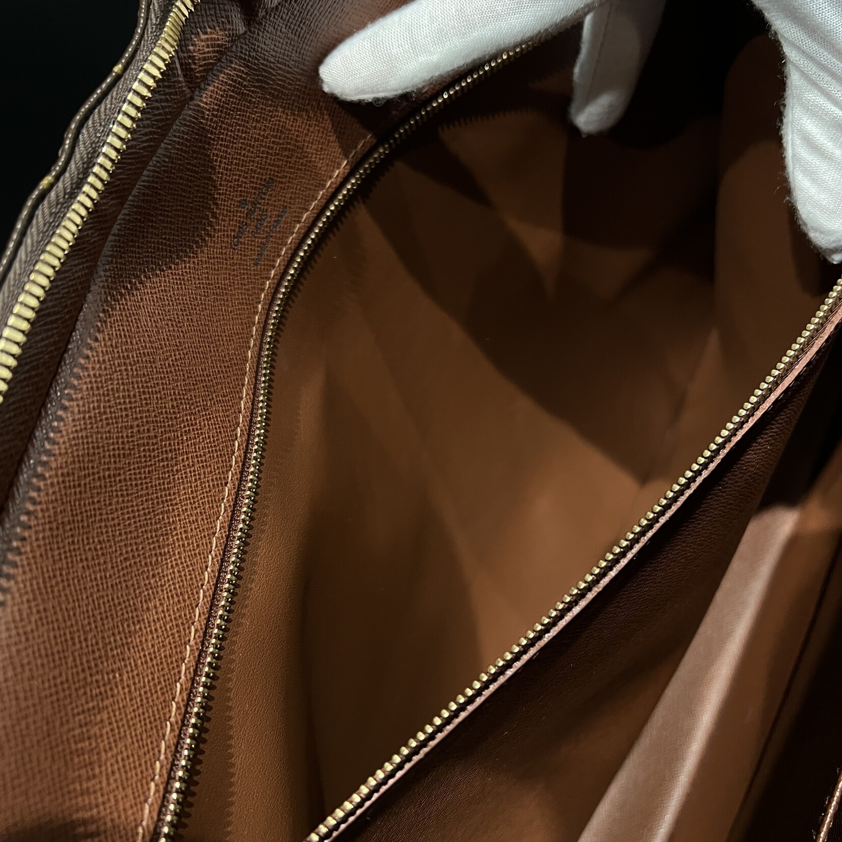 Louis Vuitton Louis Vuitton Porte Documents Voyage