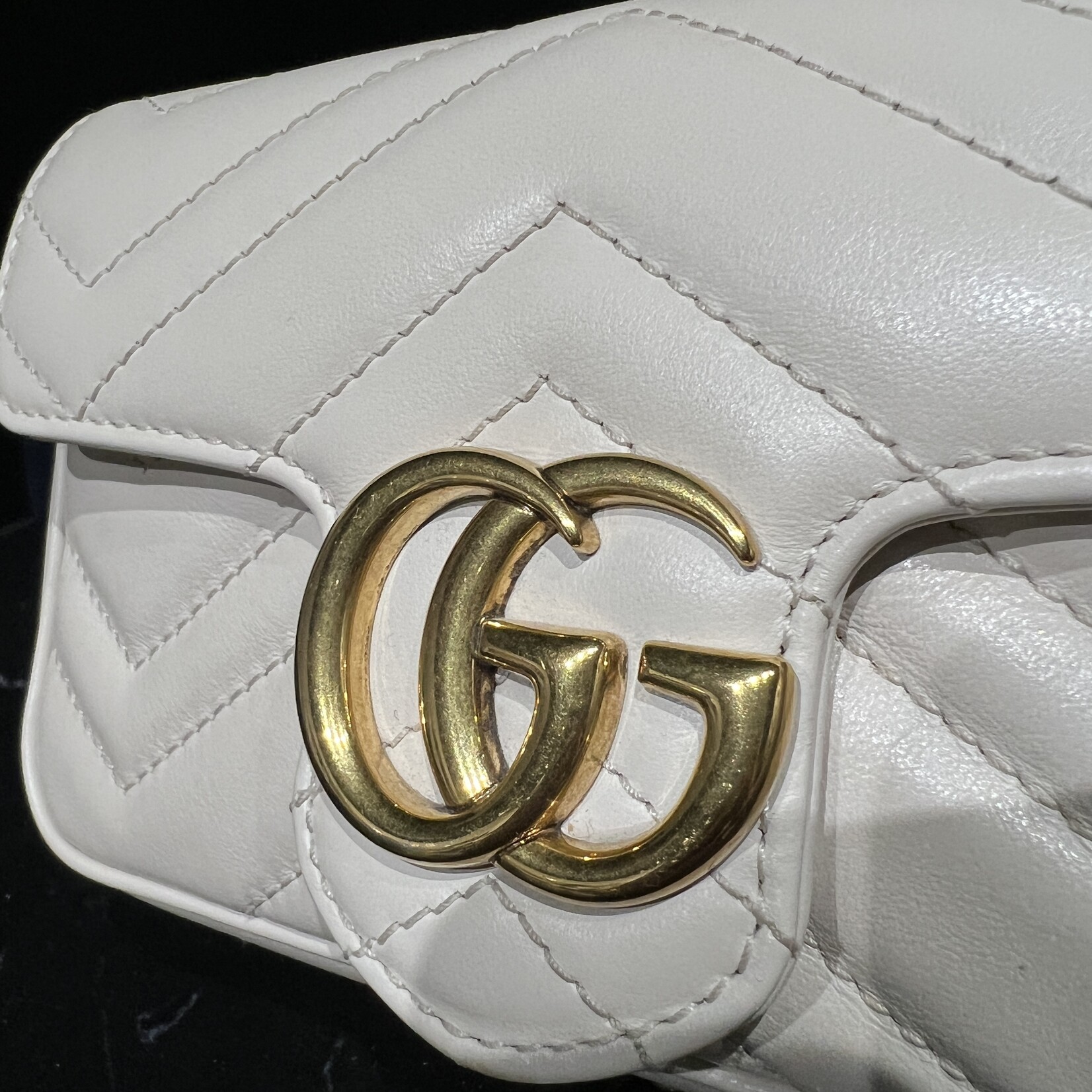 Gucci SOLD - Gucci White Super Mini Marmont Crossbody