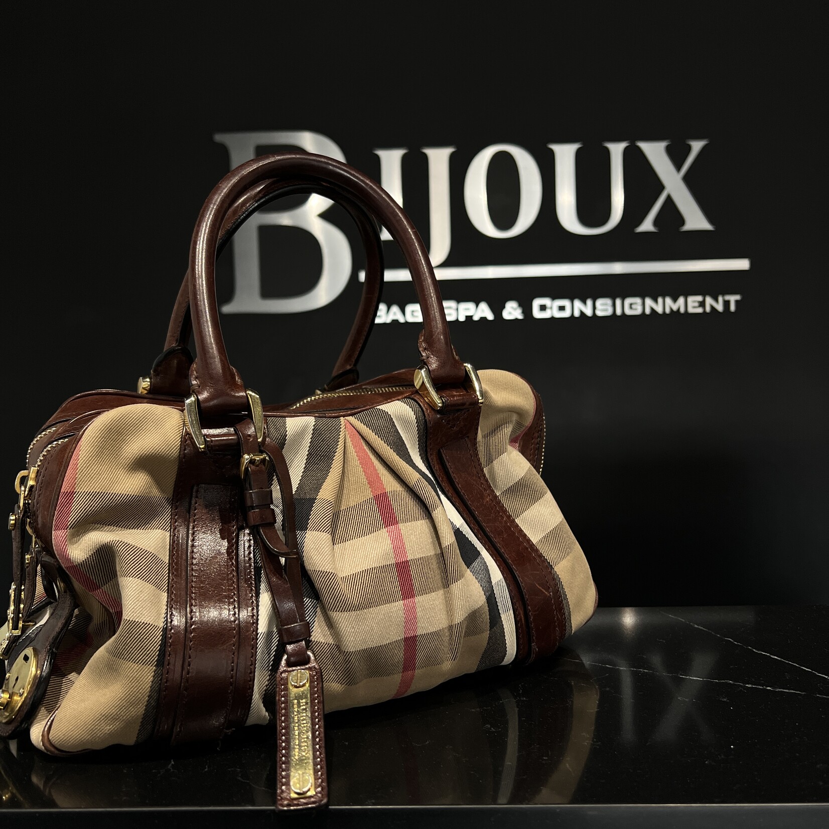 Burberry SOLD - Burberry Ashbury Knight Bag