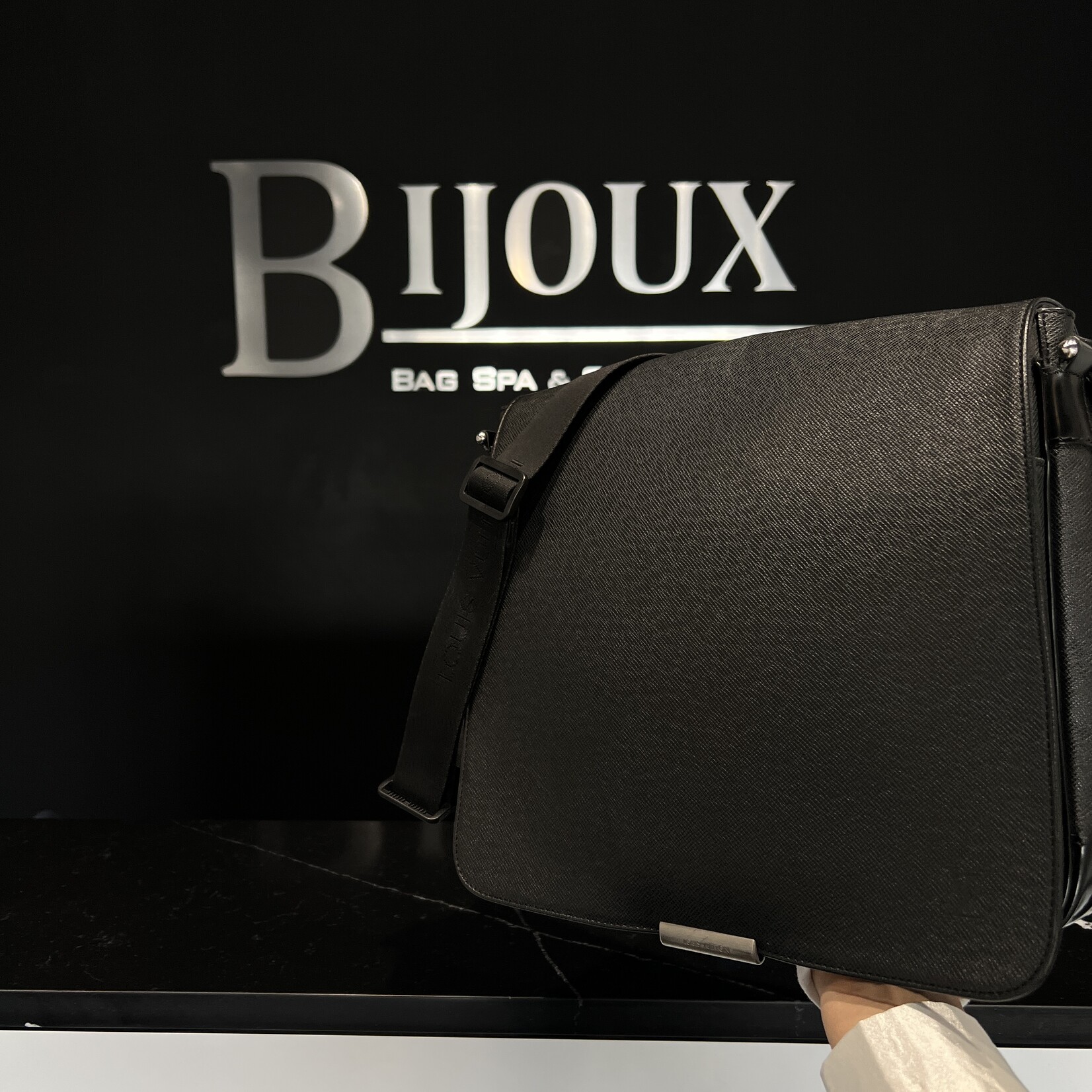 Louis Vuitton Louis Vuitton Taiga Odessa Laptop Bag