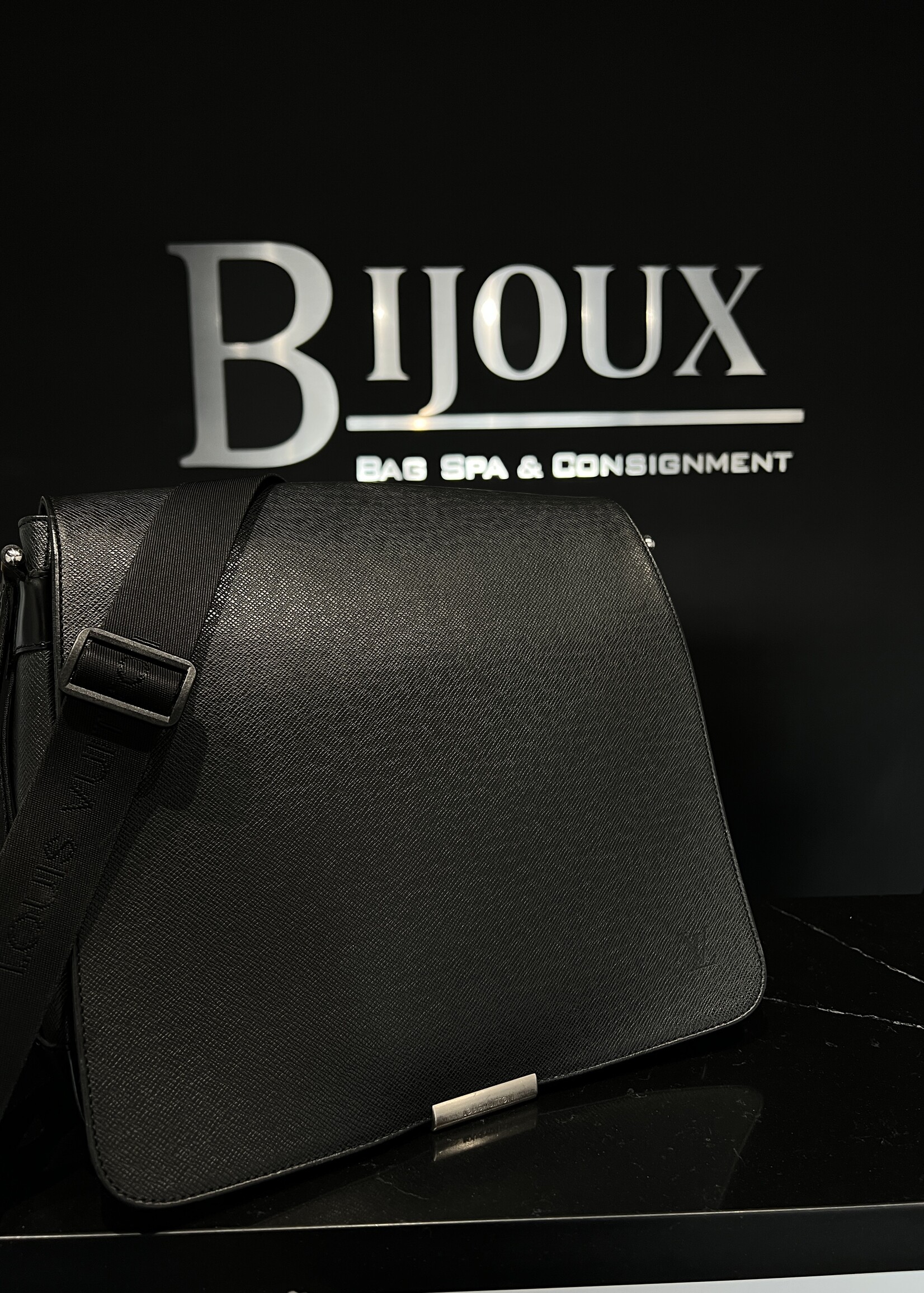 Louis Vuitton SOLD- Louis Vuitton Taiga Odessa Laptop Bag