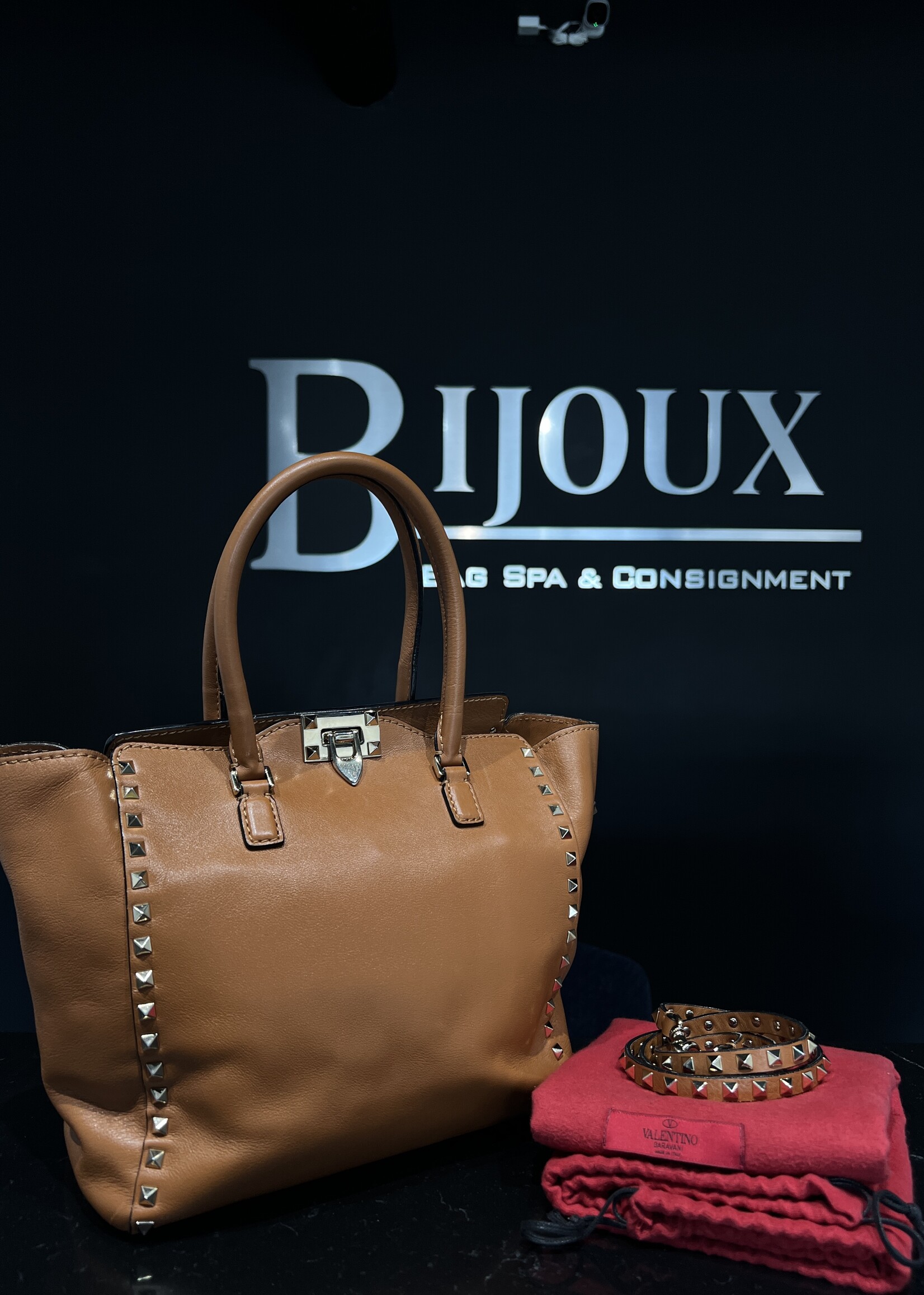 Valentino SOLD - Valentino Rockstud Tote