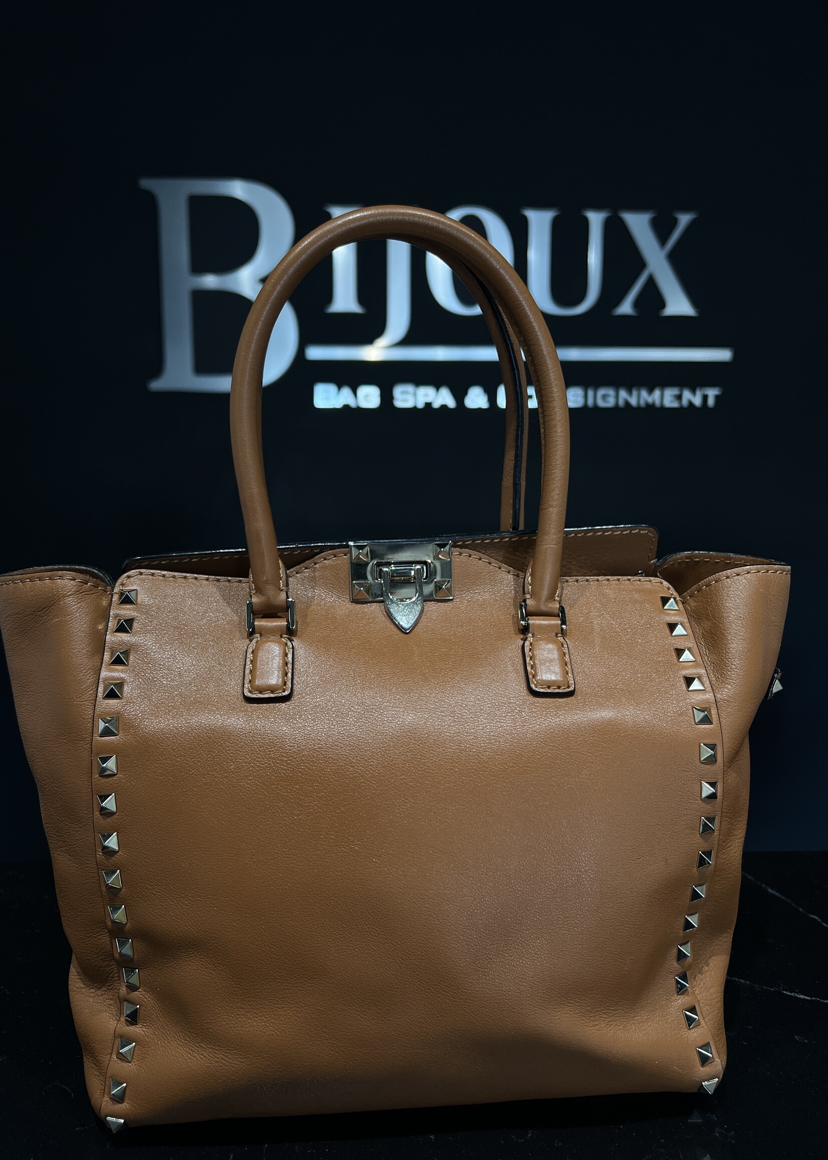 Valentino SOLD - Valentino Rockstud Tote
