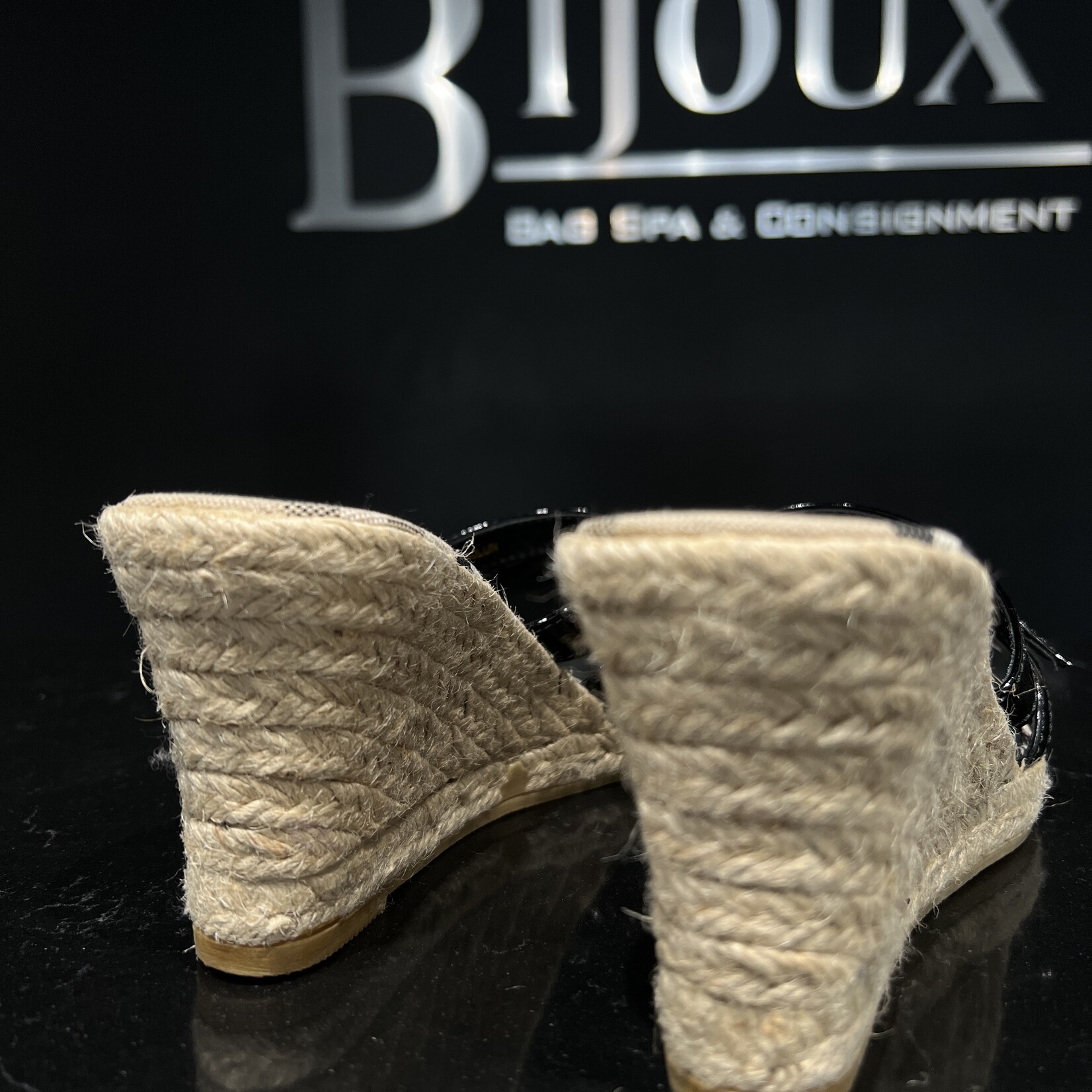 Burberry SOLD- Burberry Patent Wedge 39