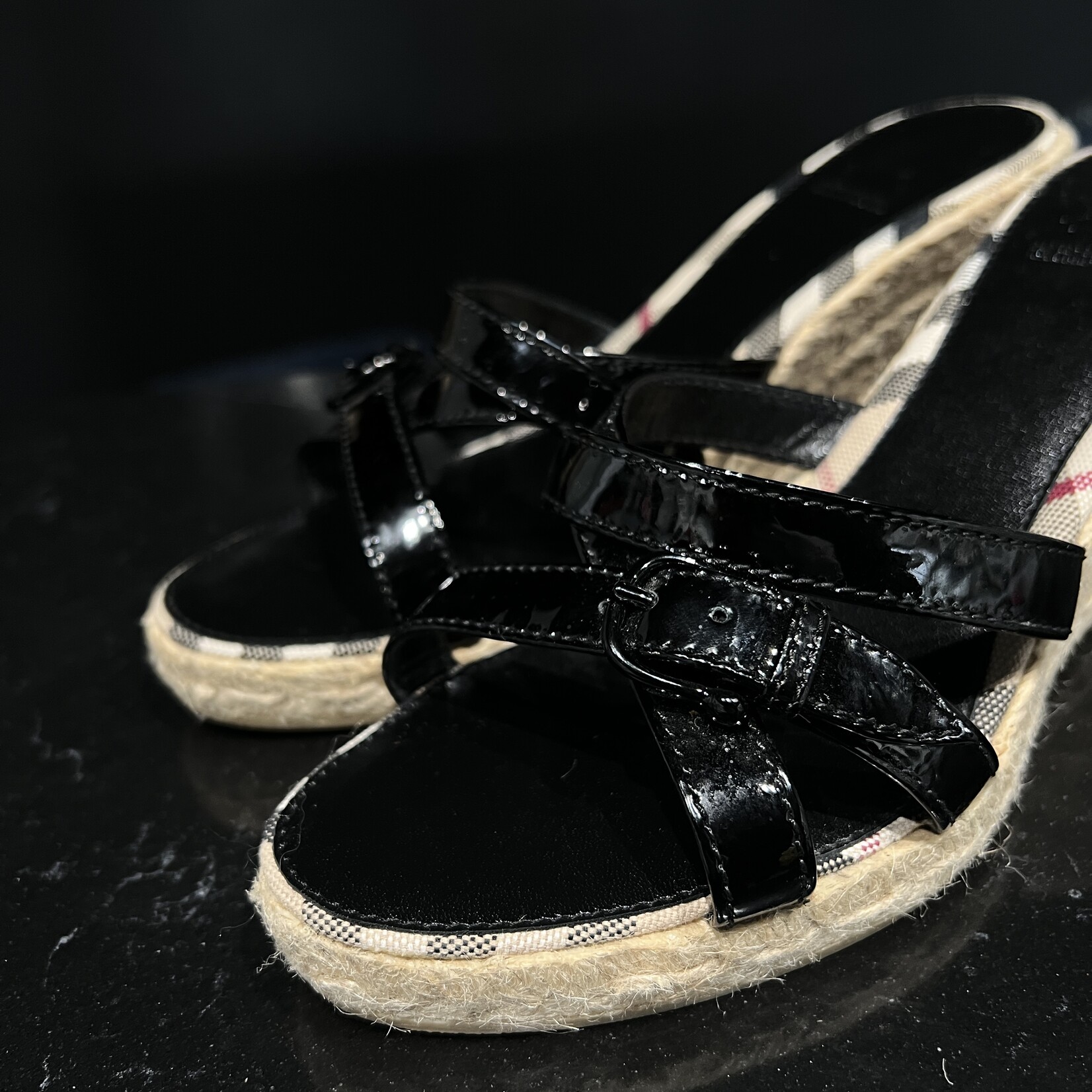 Burberry SOLD- Burberry Patent Wedge 39