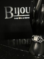 Gucci SOLD - Gucci Signoria Mother Of Pearl Watch