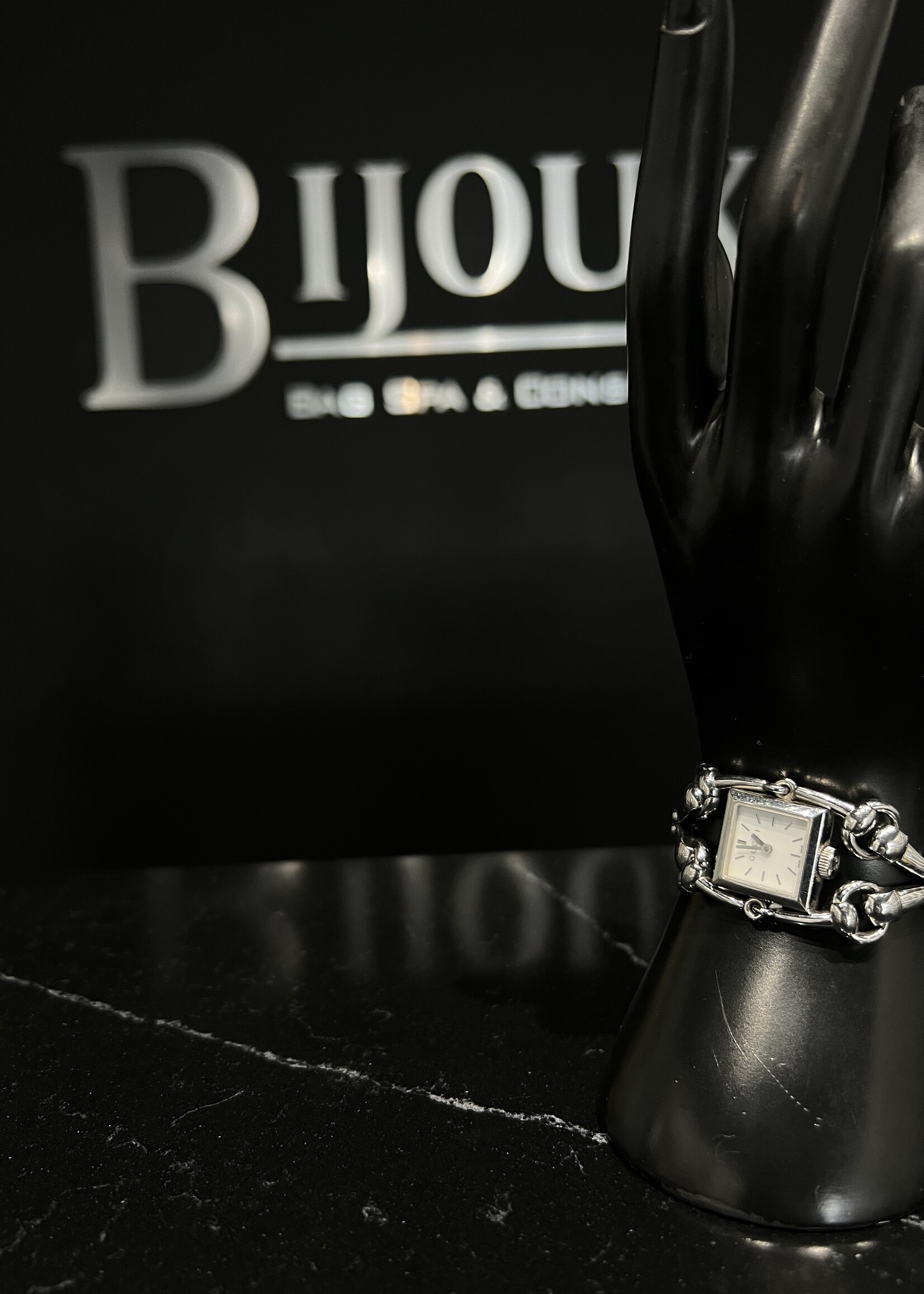 Gucci SOLD - Gucci Stainless Steel Mother Of Pearl Watch