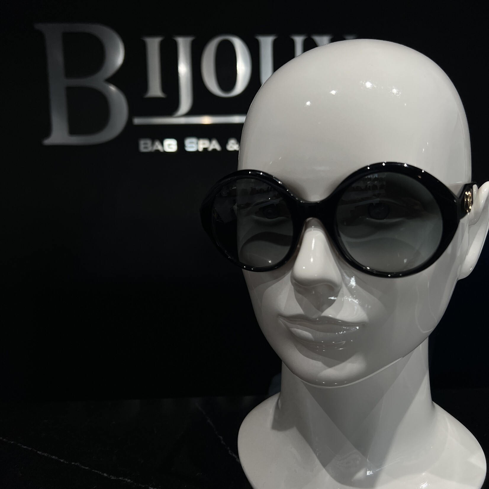 Gucci SOLD - Gucci Sunglasses 797S