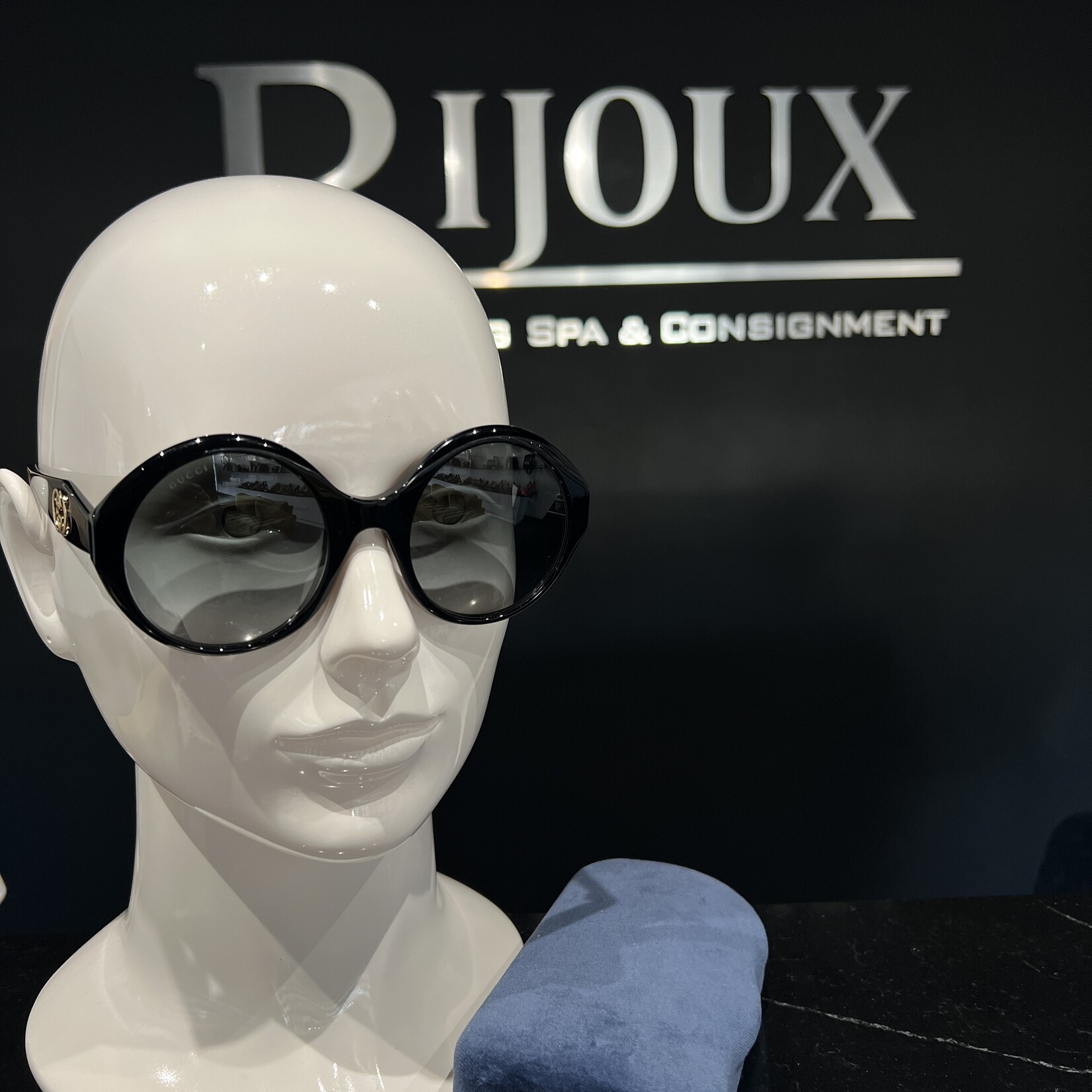 Gucci SOLD - Gucci Sunglasses 797S