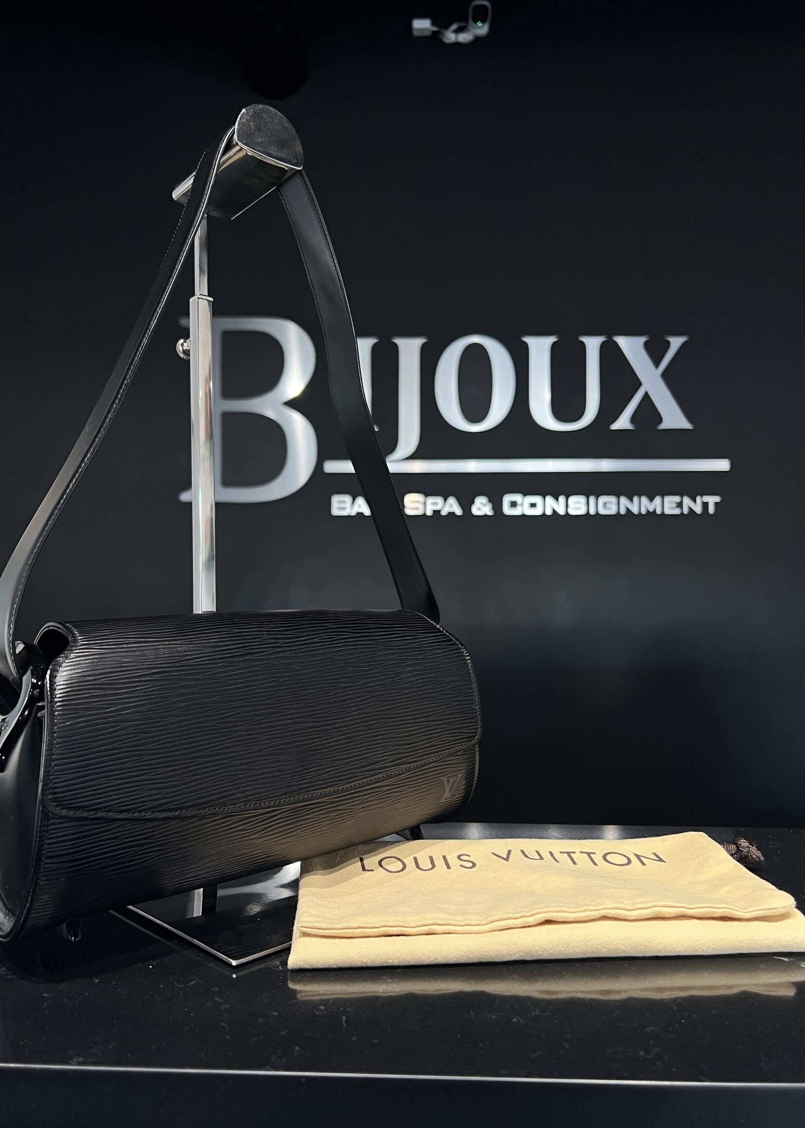 Louis Vuitton SOLD - Louis Vuitton Epi Nocturne PM