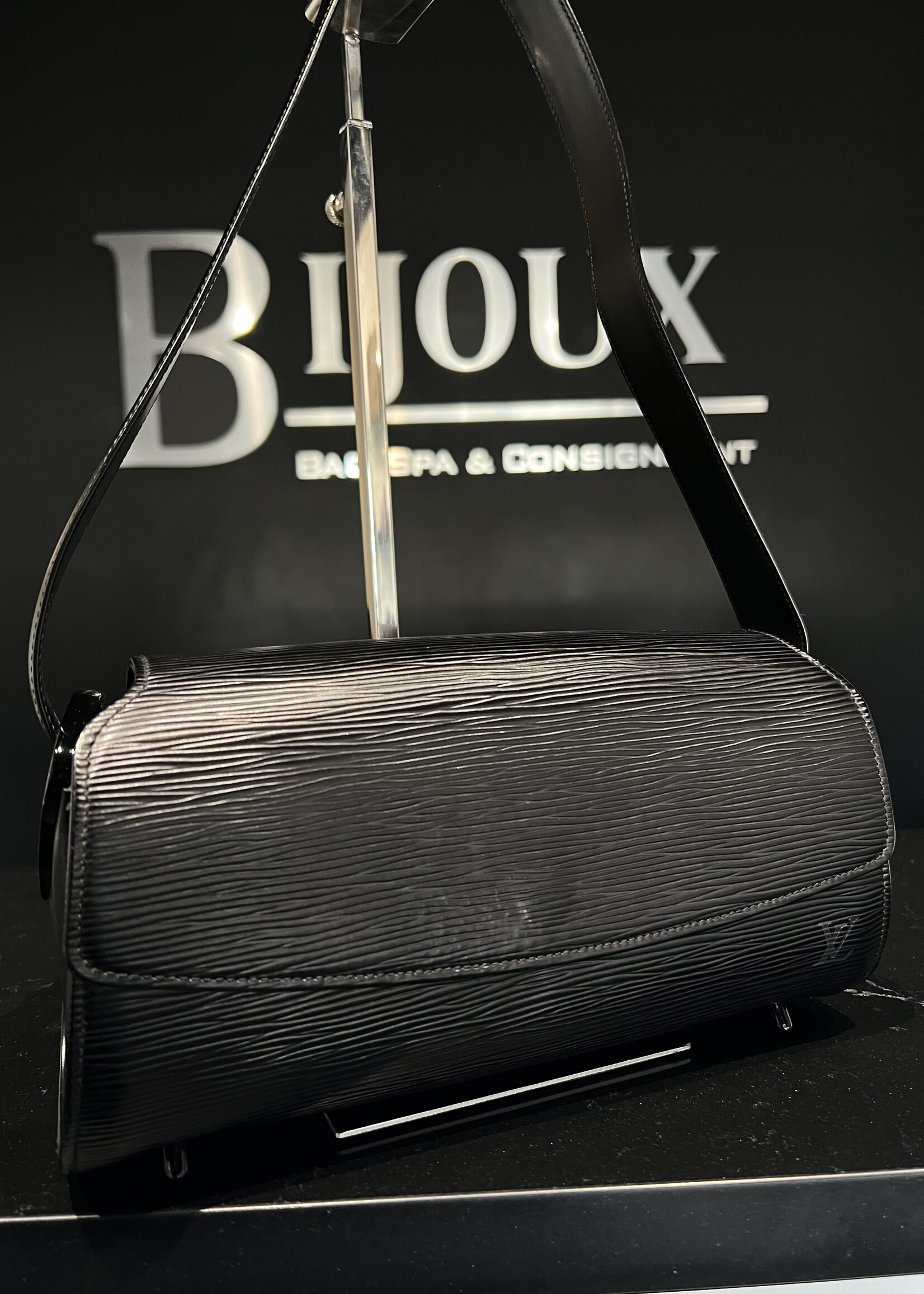 Louis Vuitton SOLD - Louis Vuitton Epi Nocturne PM