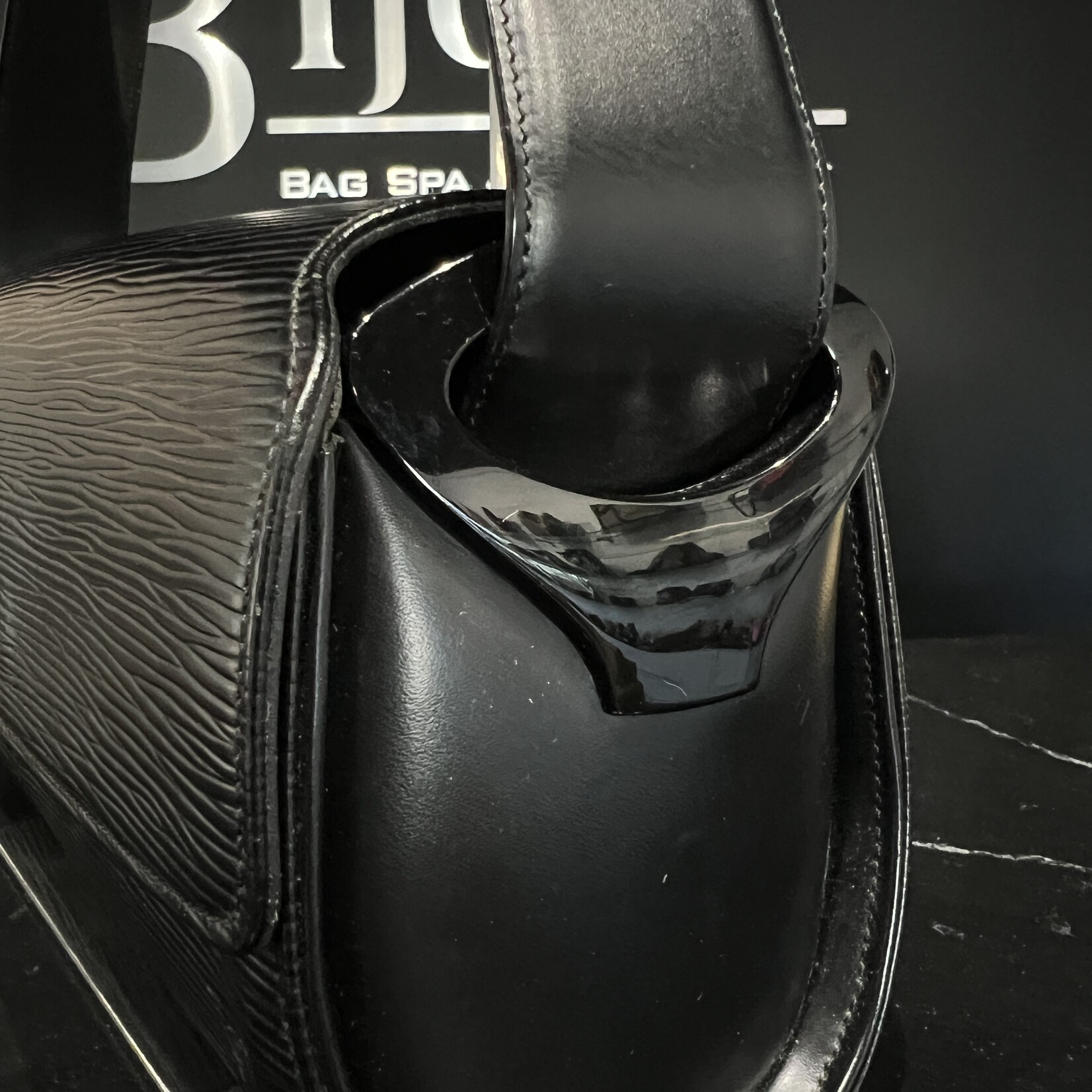 Louis Vuitton SOLD - Louis Vuitton Epi Nocturne PM