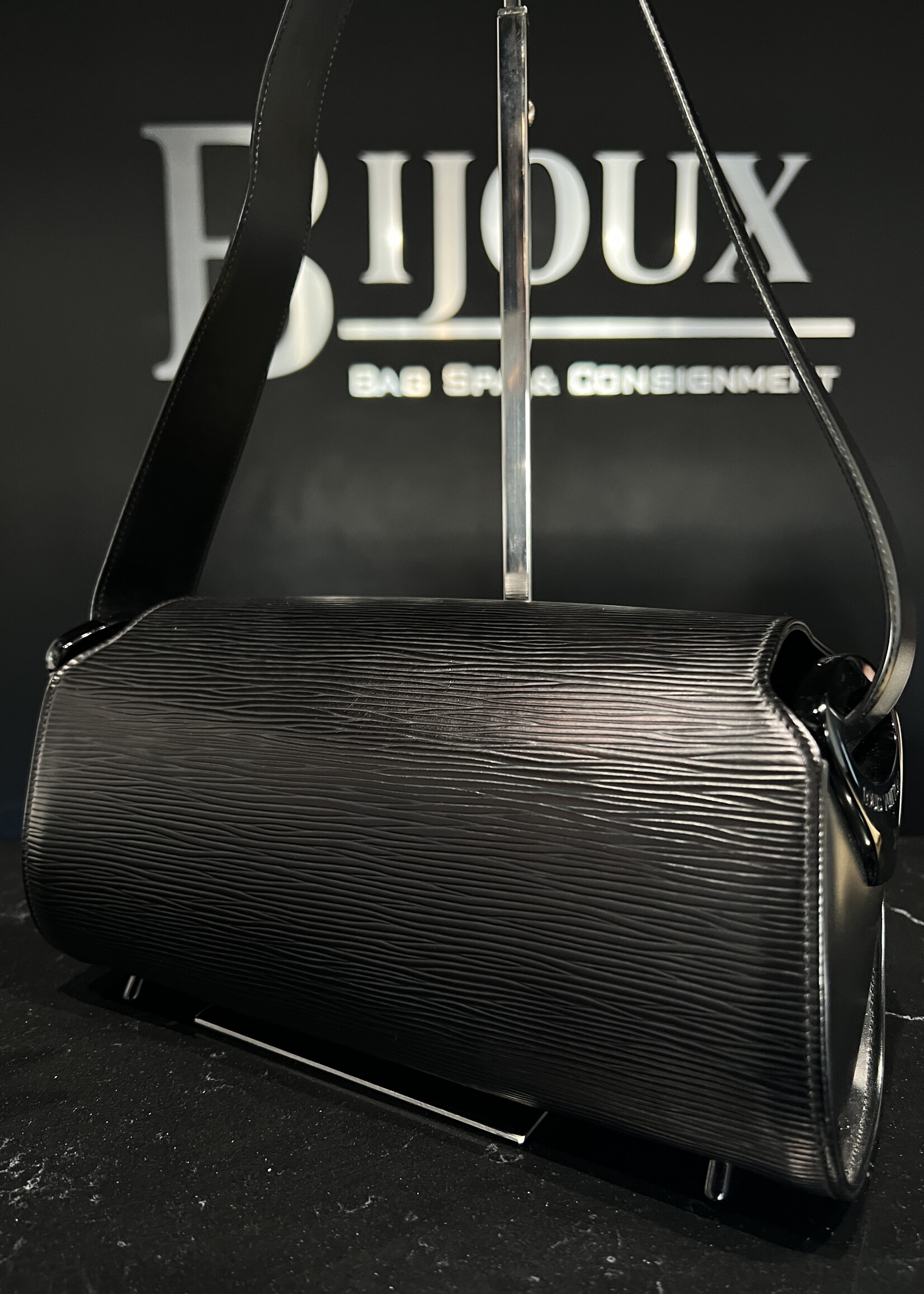 Louis Vuitton SOLD - Louis Vuitton Epi Nocturne PM