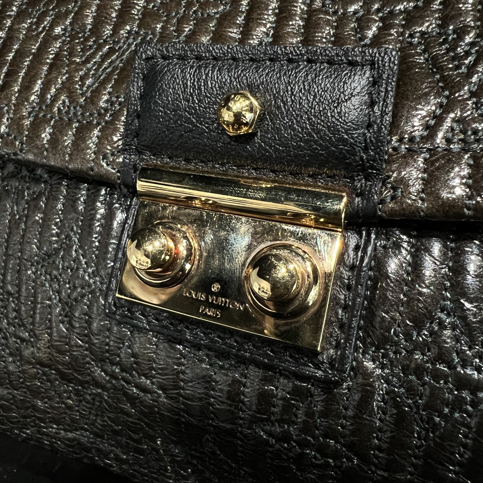 Louis Vuitton SOLD - Louis Vuitton Motard Pochette