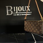 Louis Vuitton SOLD - Louis Vuitton Pochette Accessoires