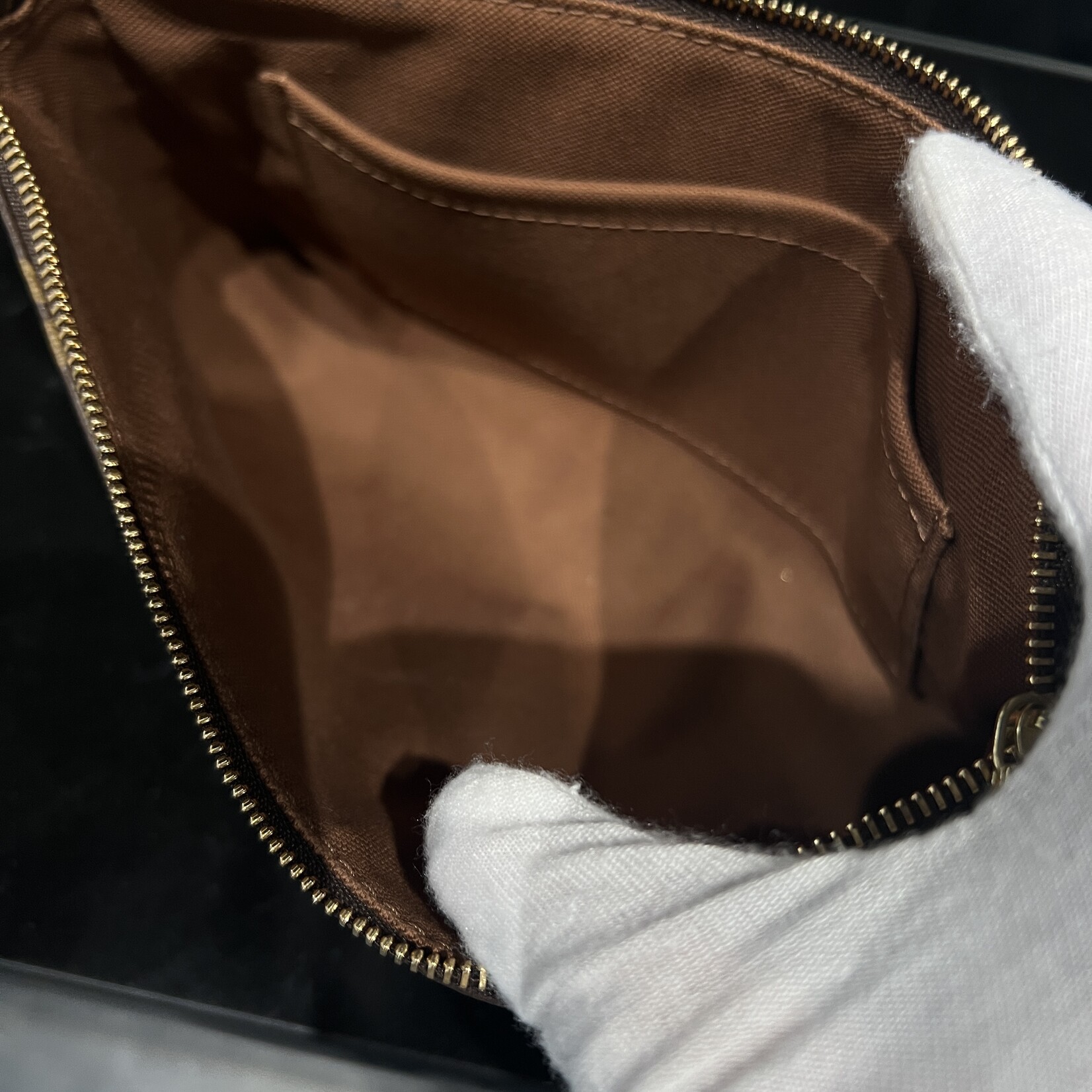 Louis Vuitton SOLD - Louis Vuitton Pochette Accessoires