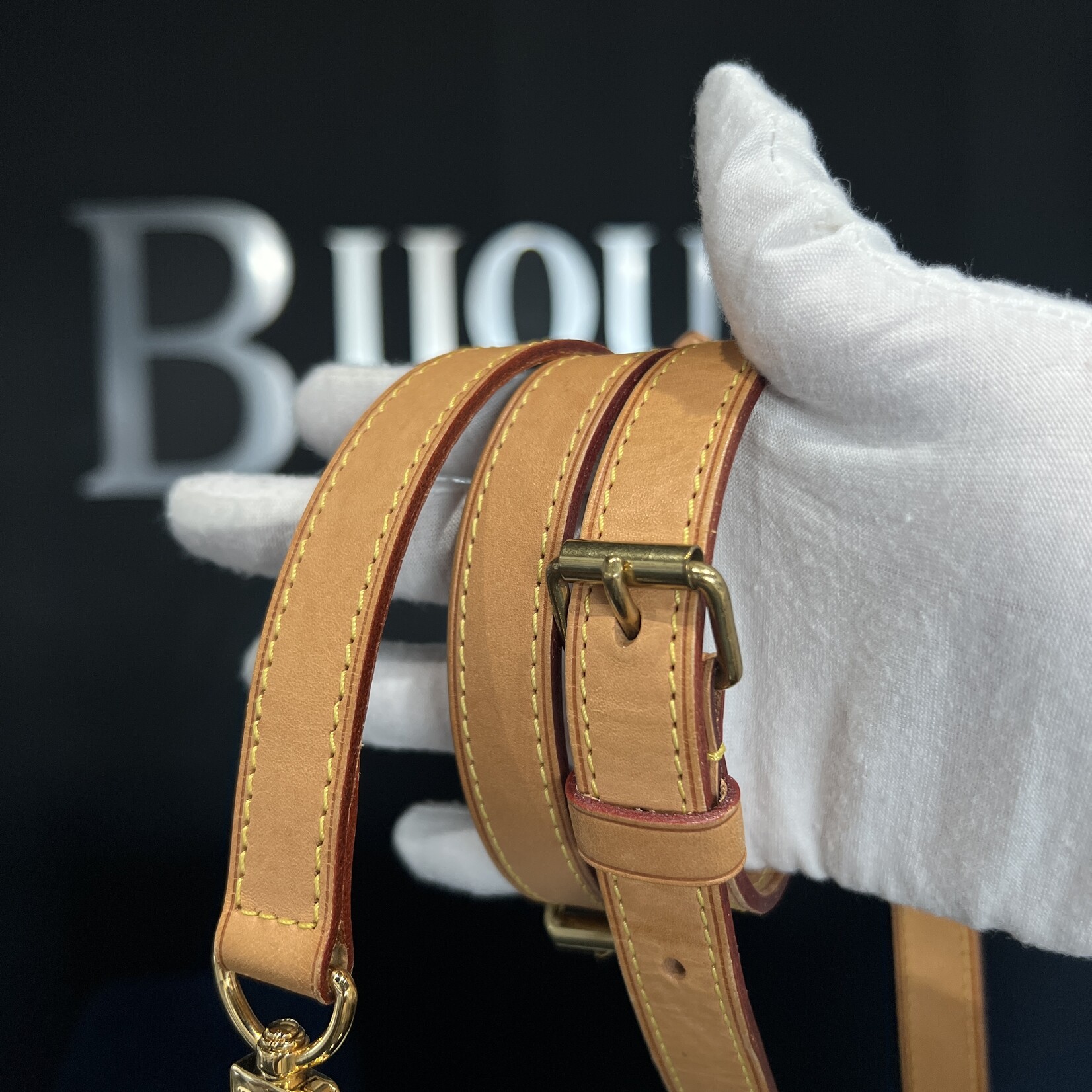 Louis Vuitton SOLD - Louis Vuitton Speedy 35 Bandouliere