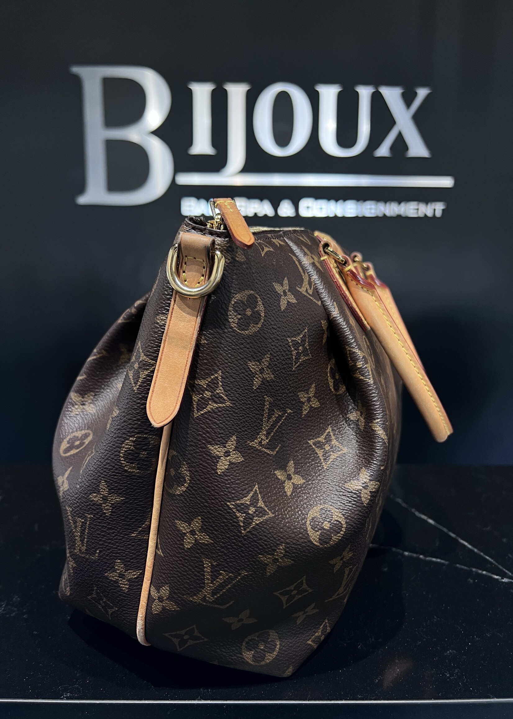 Louis Vuitton SOLD - Louis Vuitton Turene MM