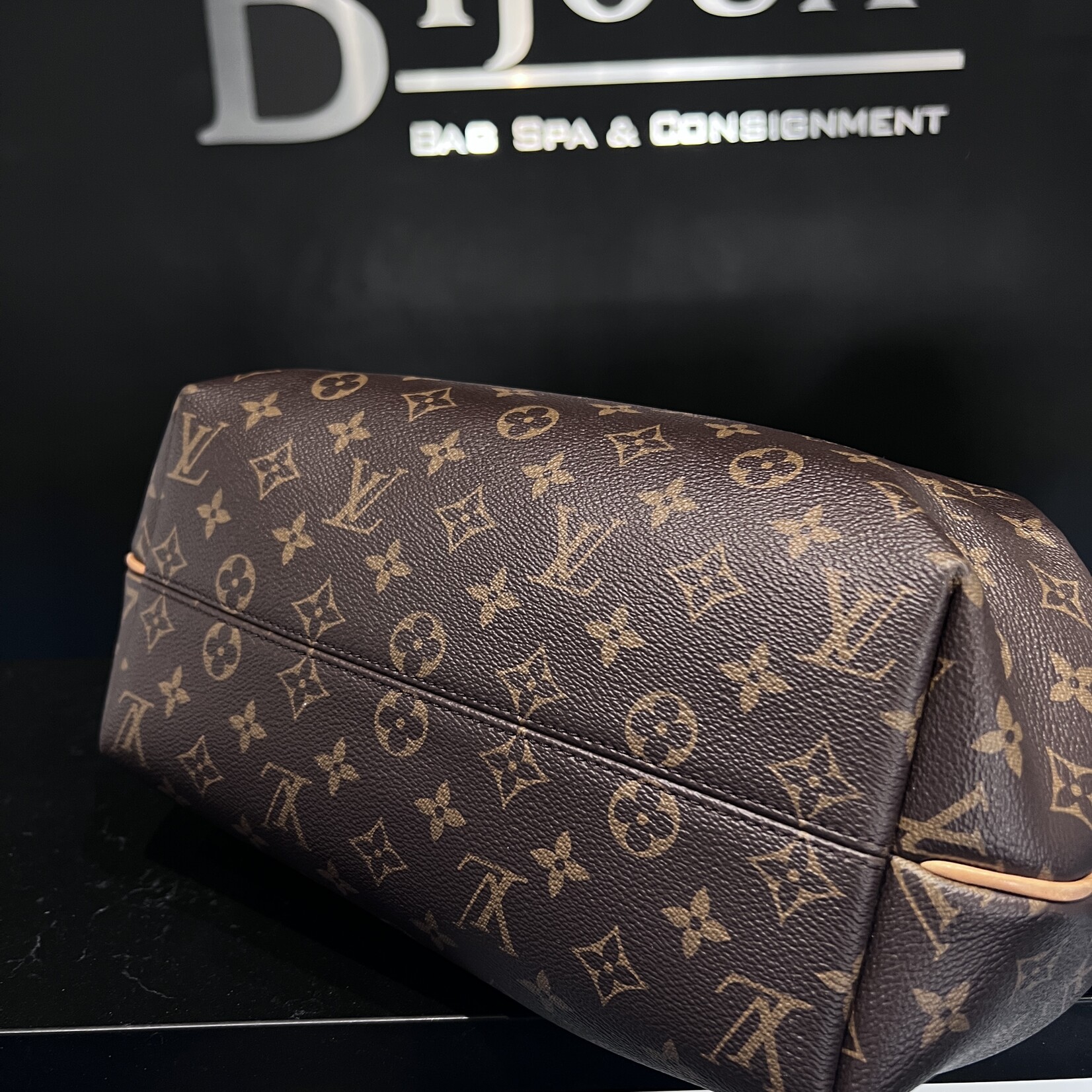 Louis Vuitton SOLD - Louis Vuitton Turene MM