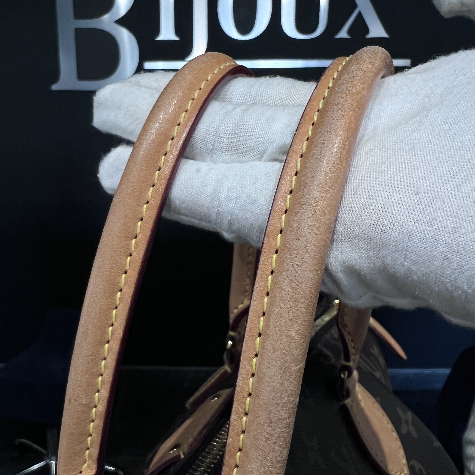 Louis Vuitton SOLD - Louis Vuitton Turene MM