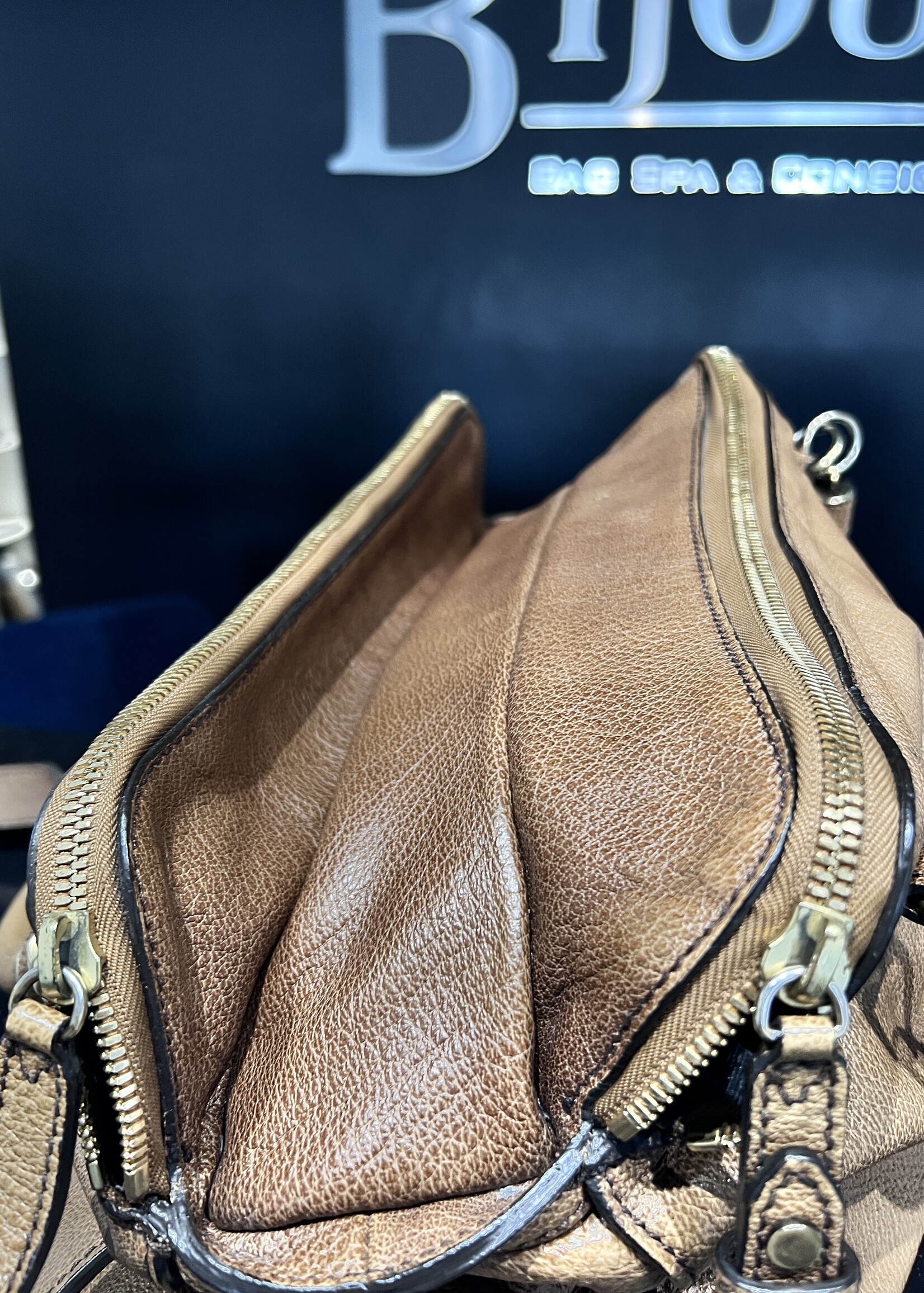 Burberry SOLD- Burberry Bartow Brown Tote