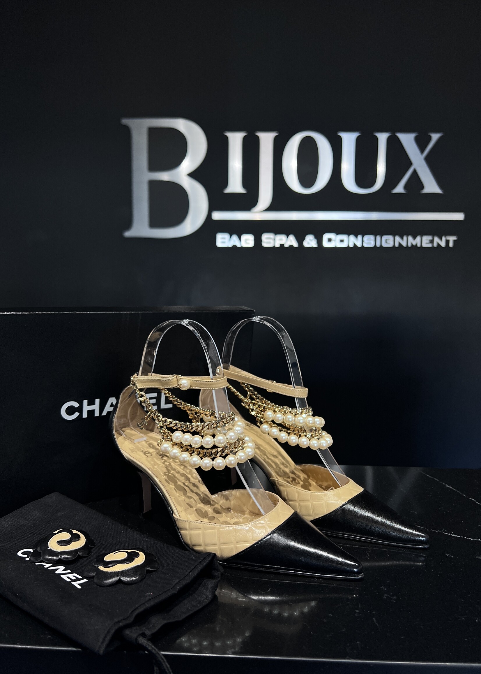 Chanel SOLD - Chanel Pearl Heels 35