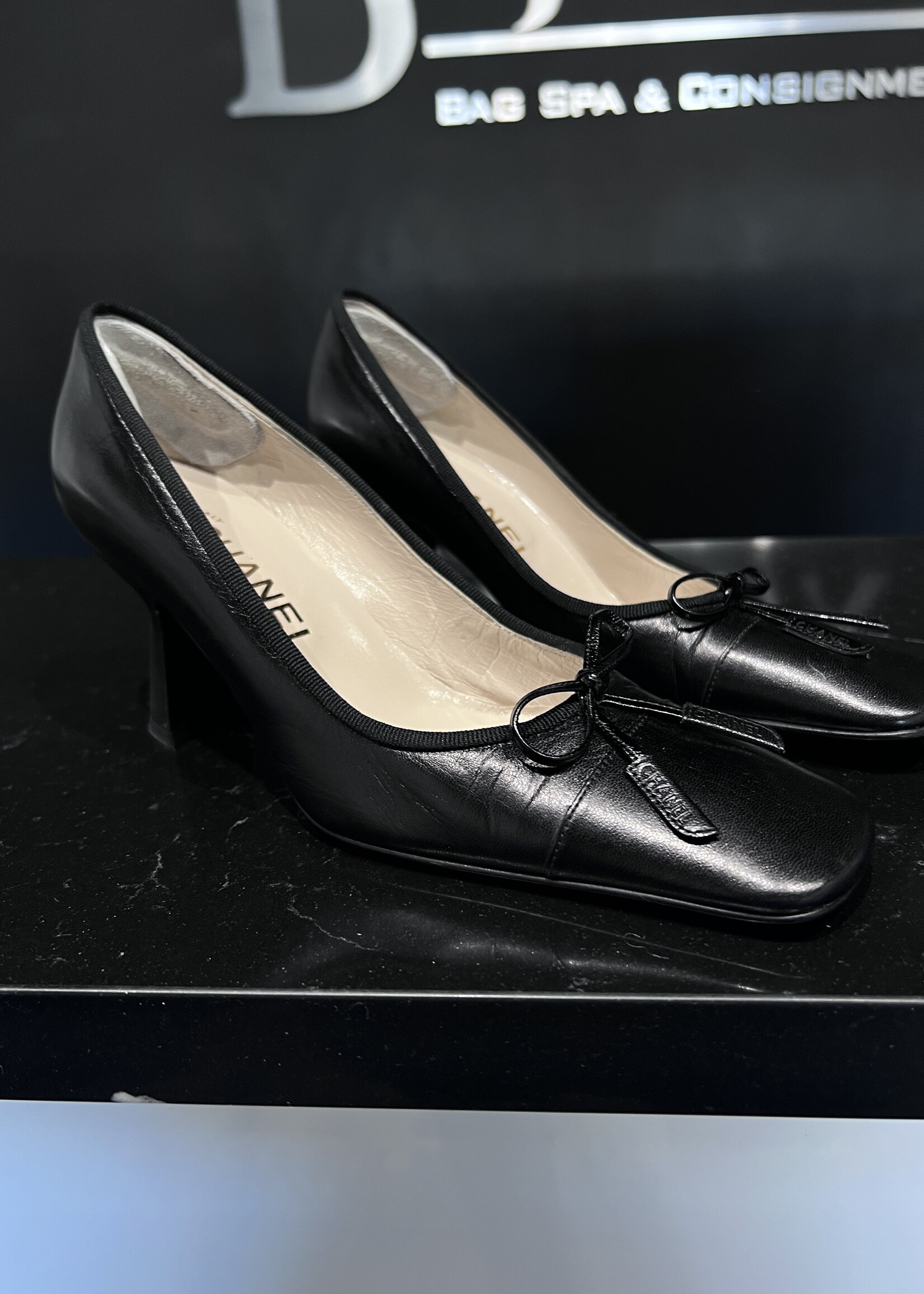Chanel SOLD - Chanel Black Bow Pumps 35.5