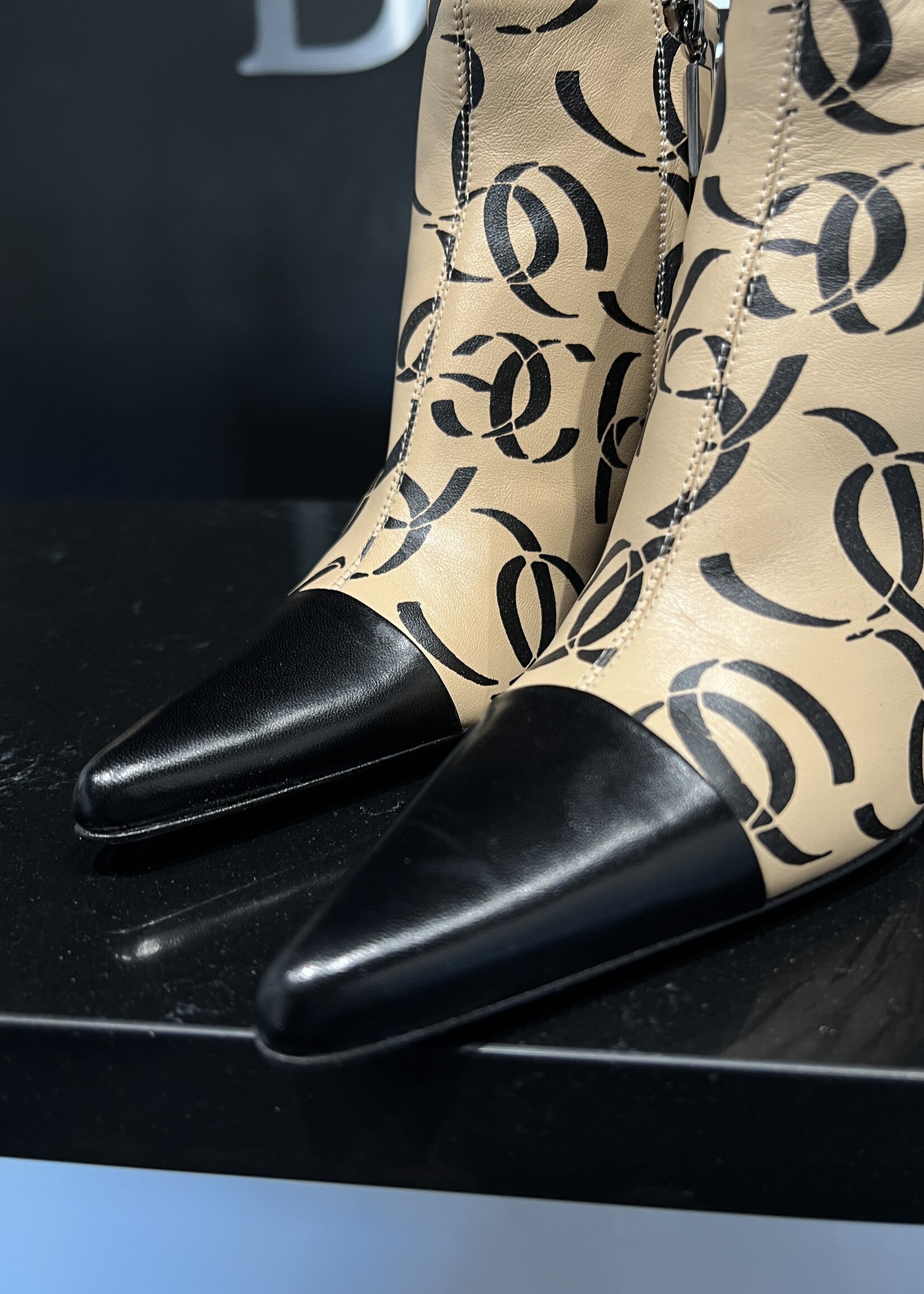 Chanel SOLD - Chanel CC Vintage Boots 35.5