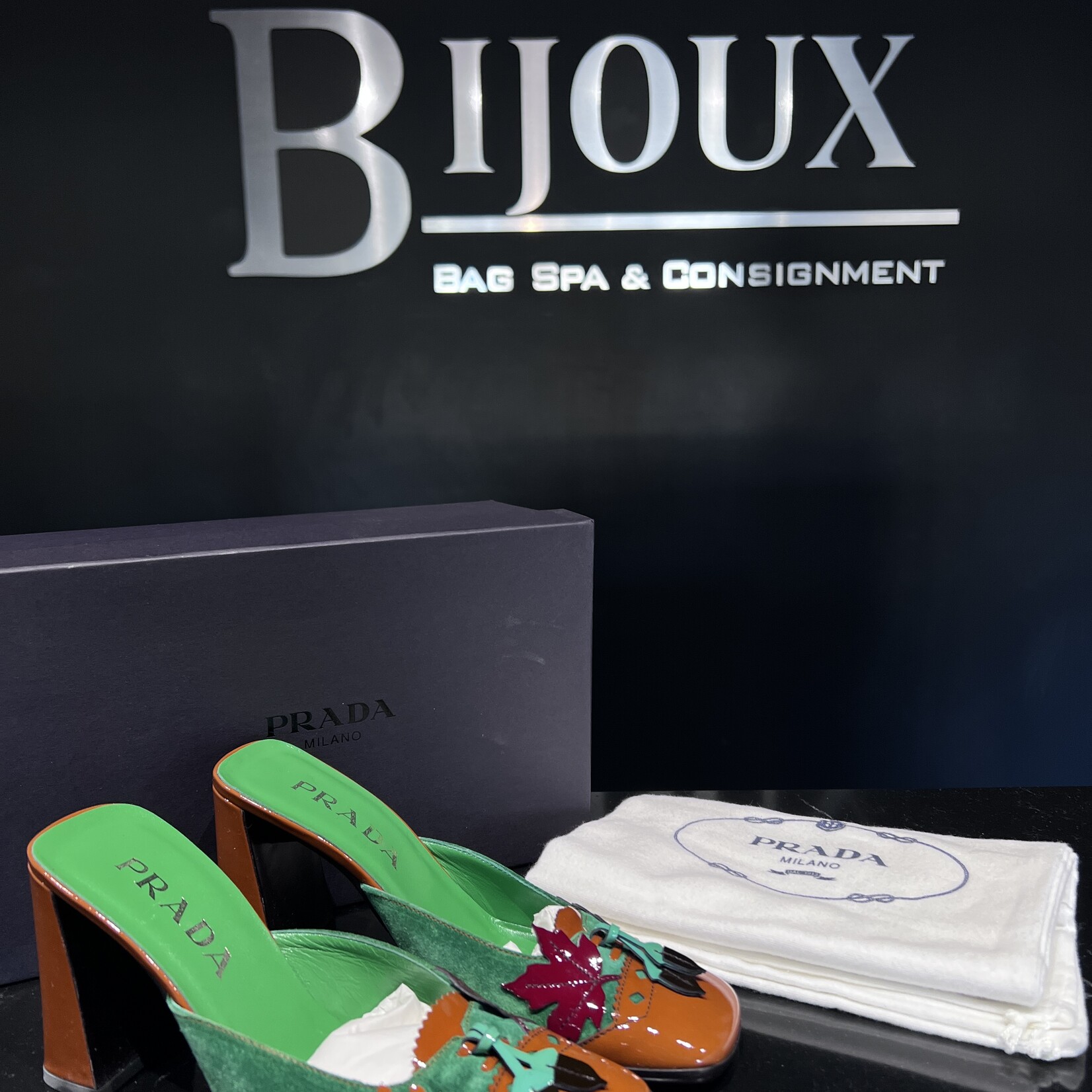 Prada Prada Orange Leaf Kitten Heels 35.5