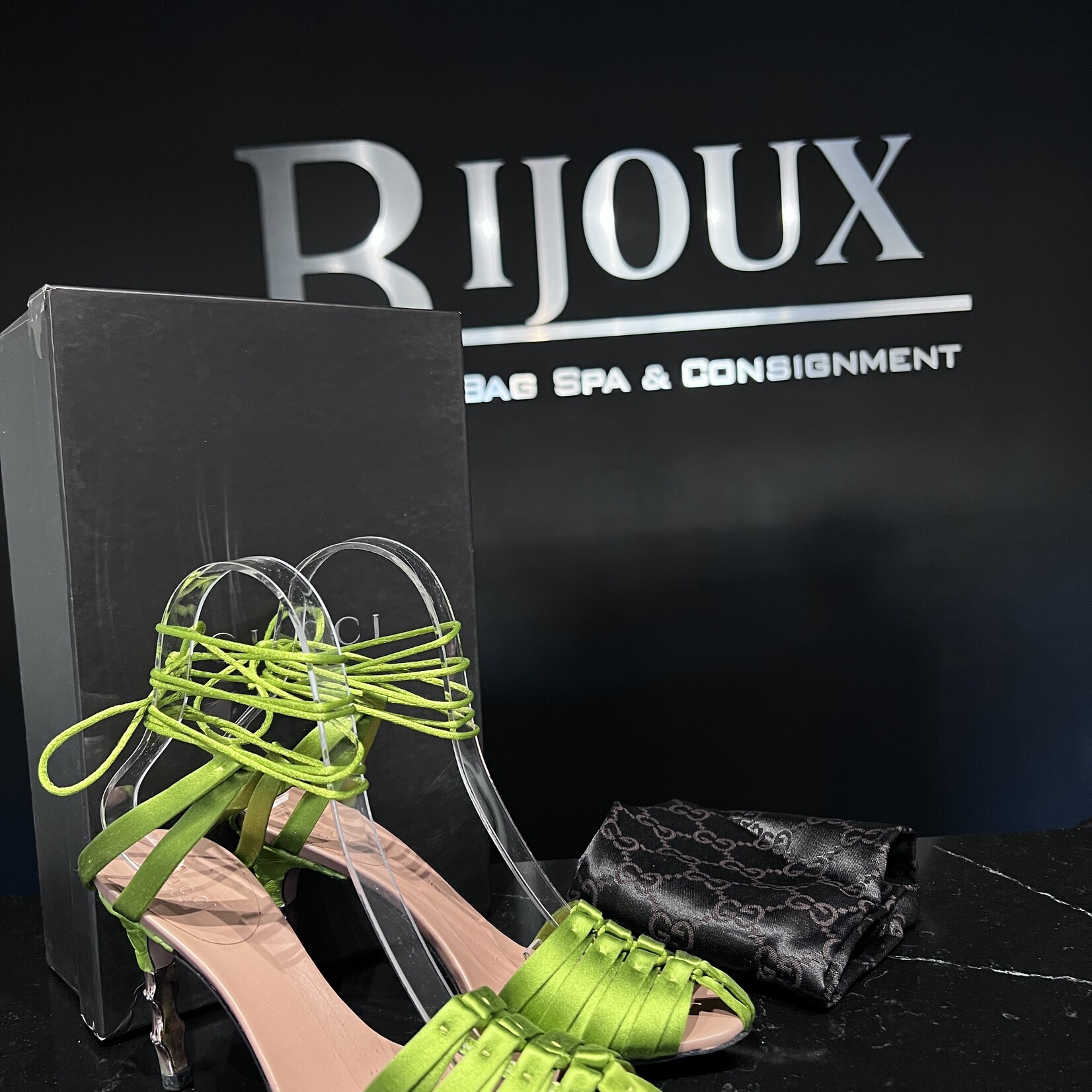 Gucci Gucci x Tom Ford Green Bamboo Heels 35.5