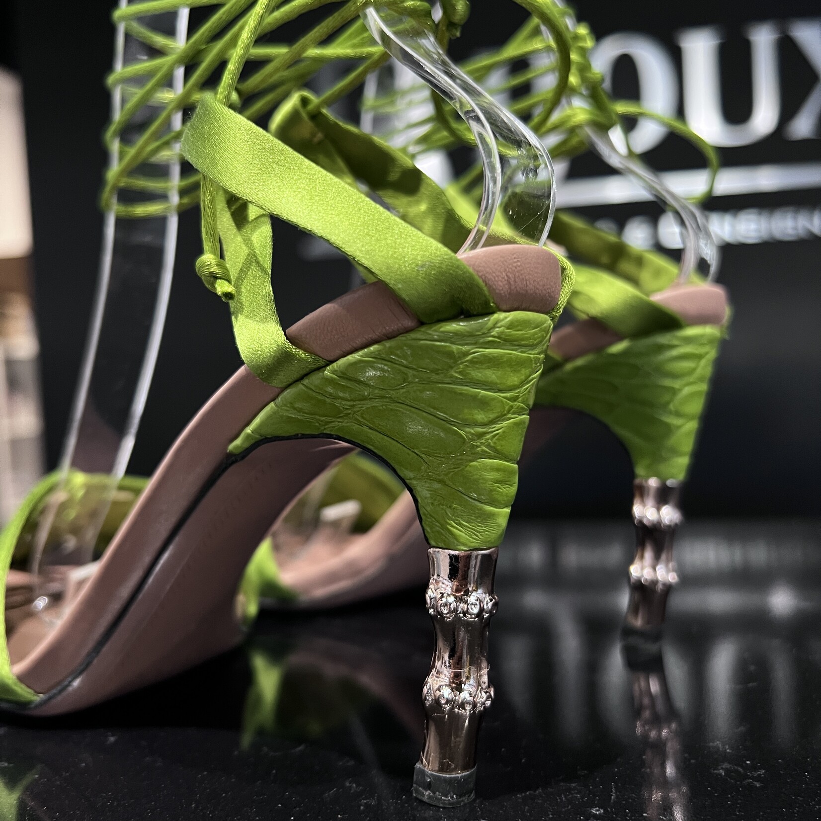Gucci Gucci x Tom Ford Green Bamboo Heels 35.5