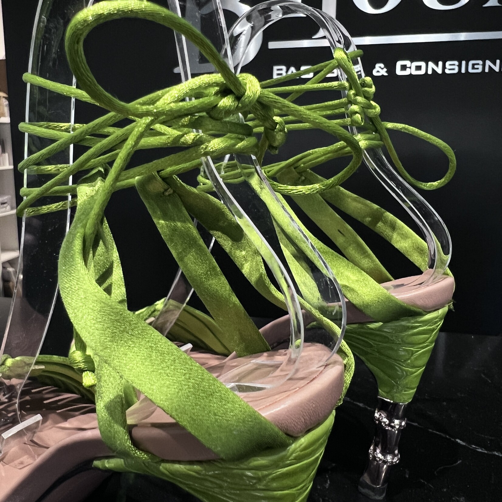 Gucci Gucci x Tom Ford Green Bamboo Heels 35.5