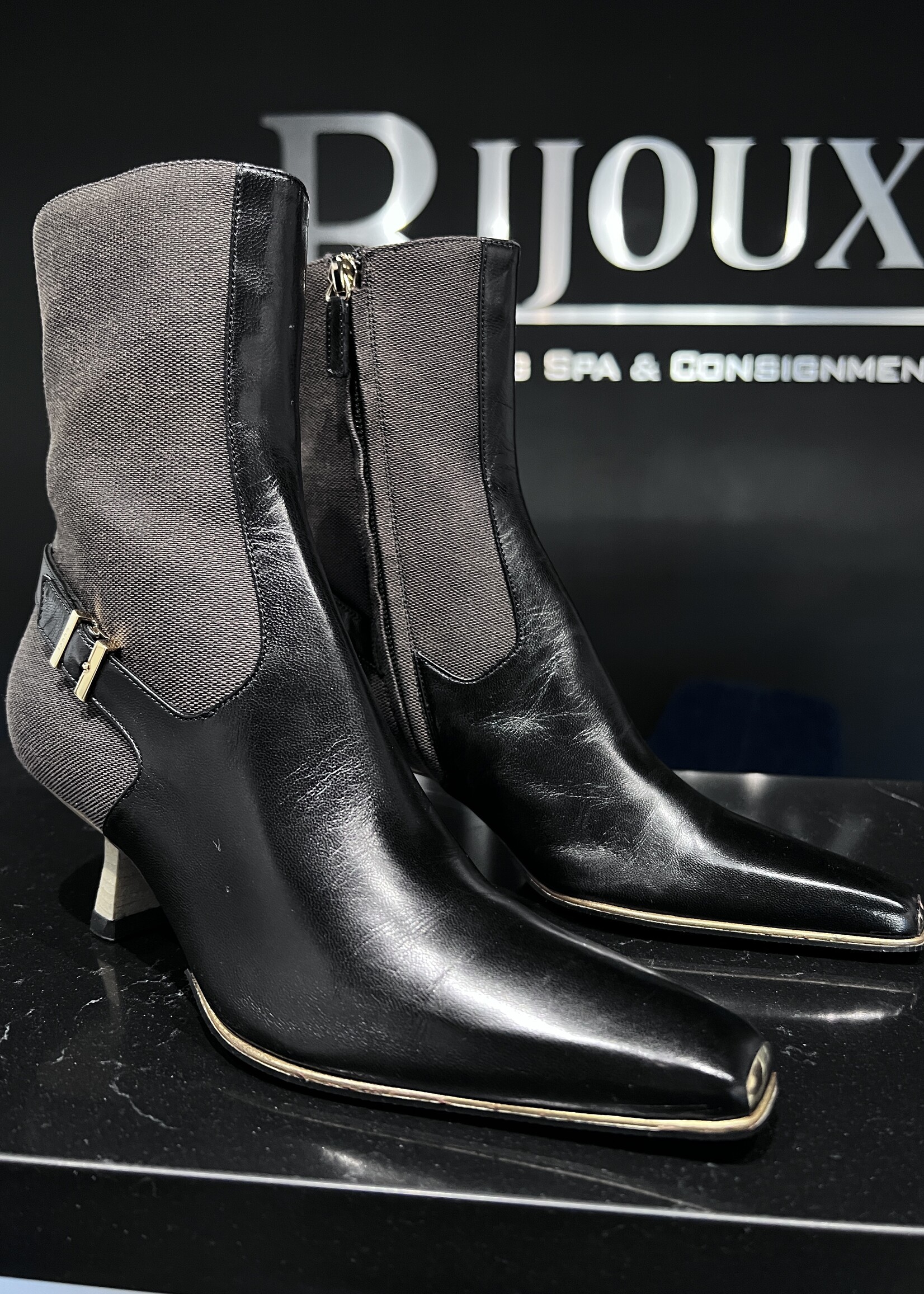 Gucci Gucci Leather Toe Boots 35.5