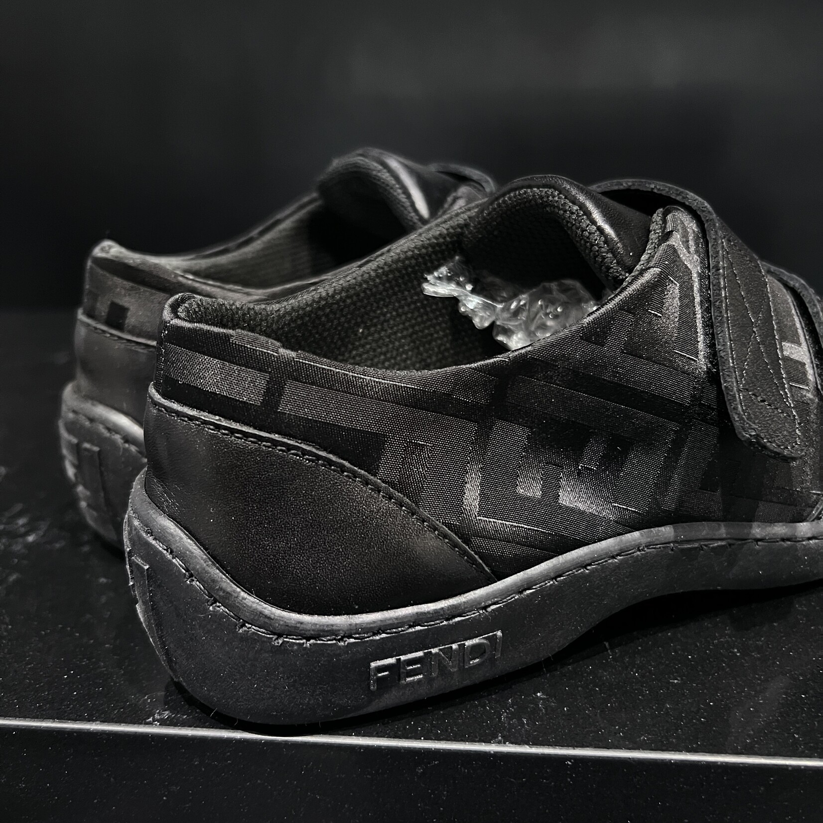 Fendi Fendi Canvas Sneaker 35.5