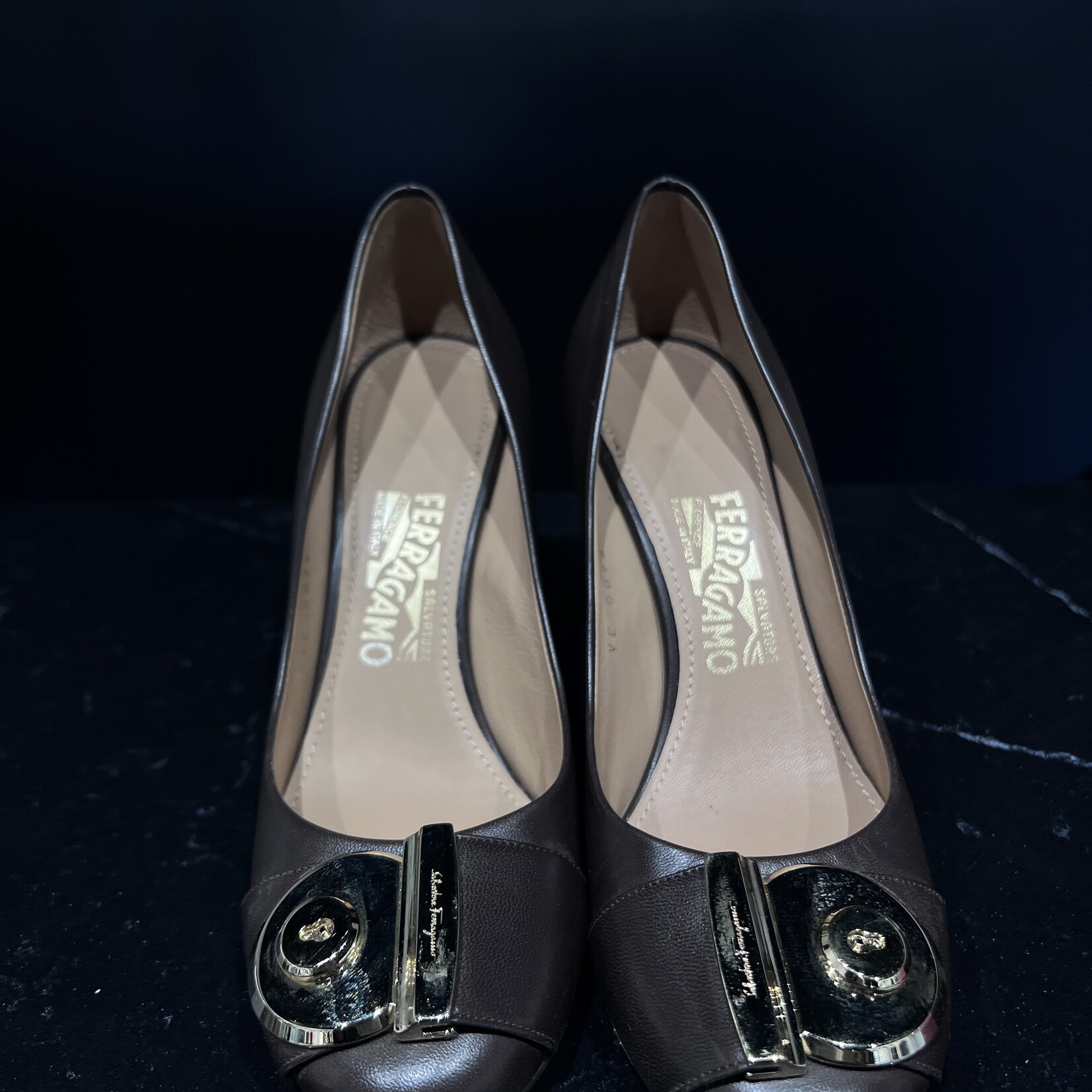 Salvatore Ferragamo Salvatore Ferragamo Pumps 36