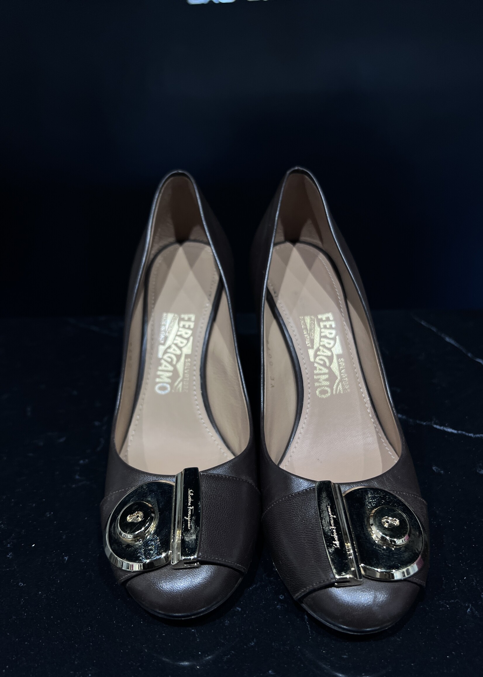 Salvatore Ferragamo Salvatore Ferragamo Pumps 36