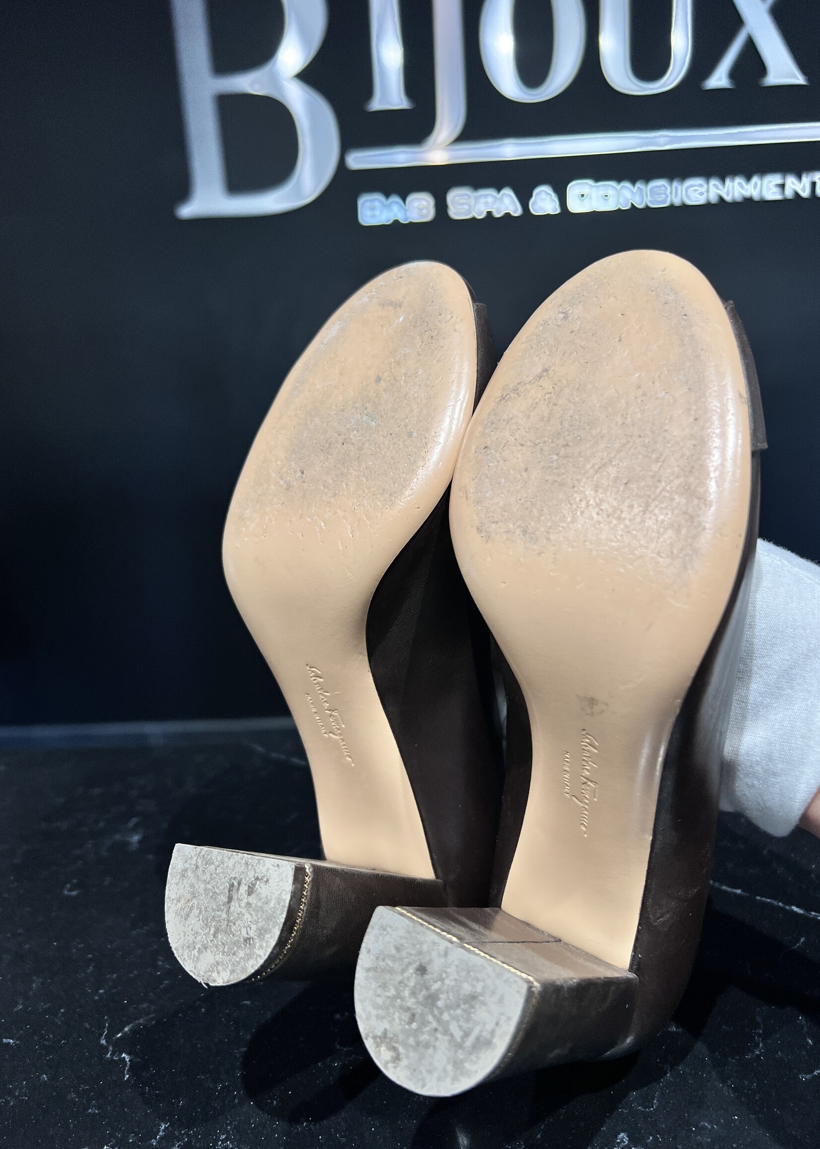 Salvatore Ferragamo Salvatore Ferragamo Pumps 36