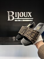 Fendi Fendi Monogram Heeled Slides