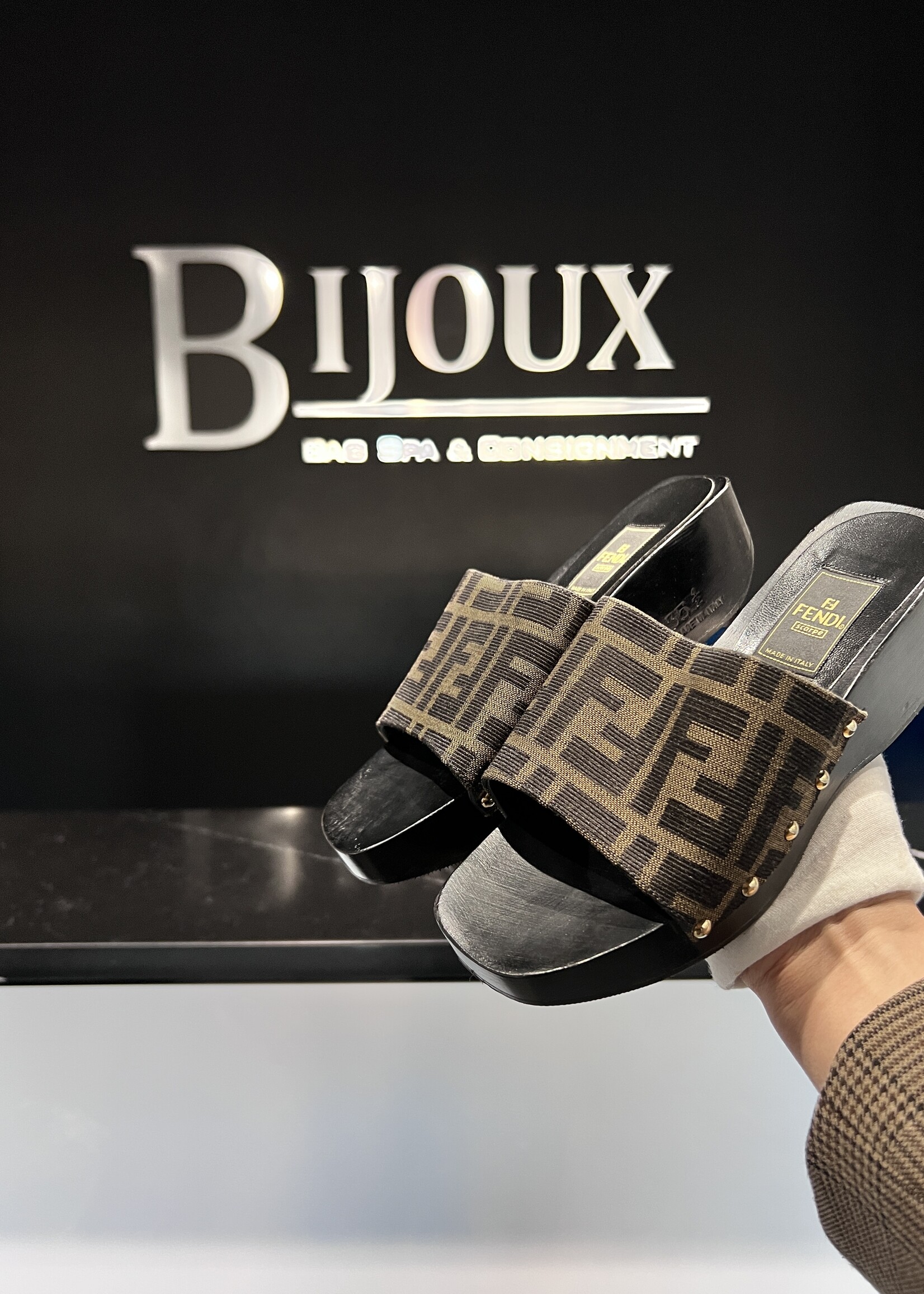 Fendi Fendi Monogram Heeled Slides