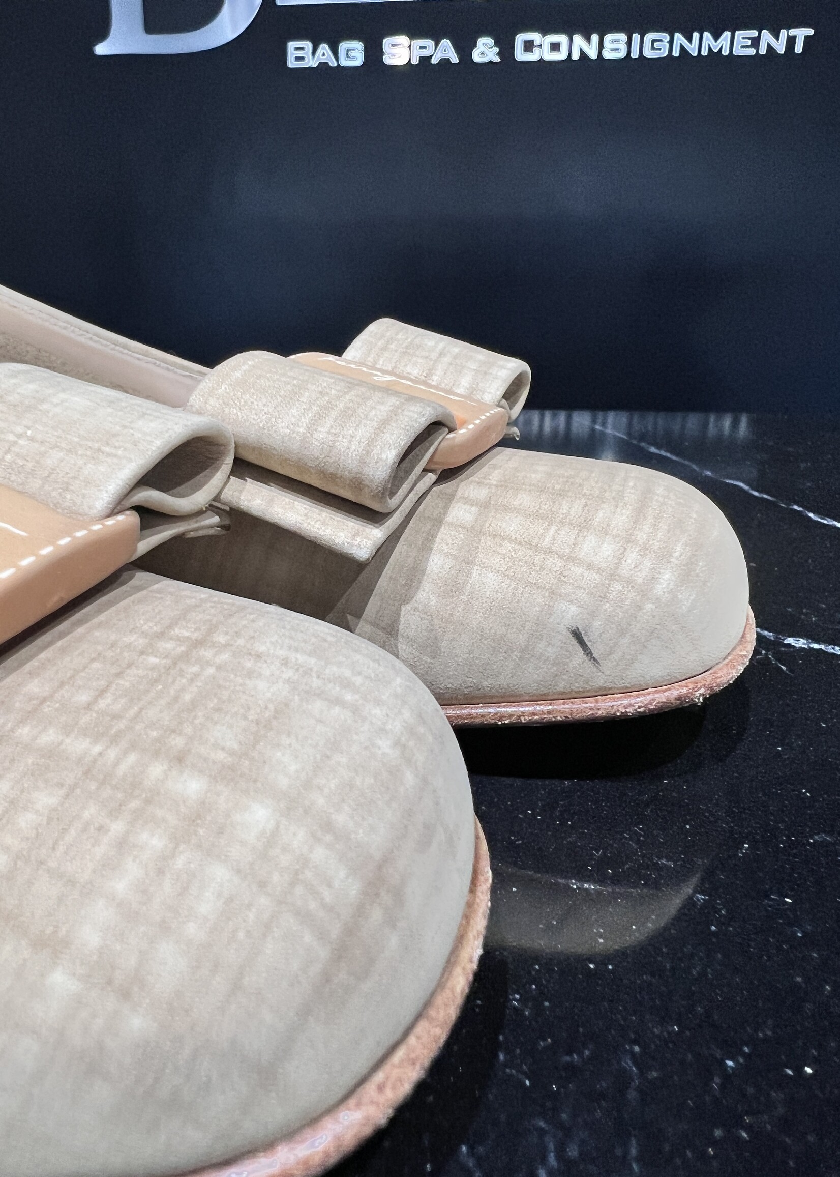 Salvatore Ferragamo Ferragamo Creme Plaid Heeled Loafers