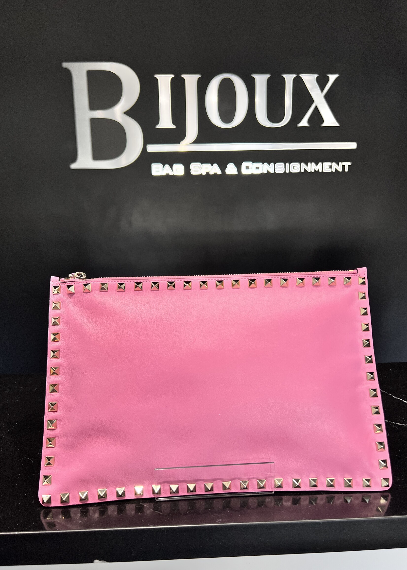 Valentino Valentino Rockstud Clutch