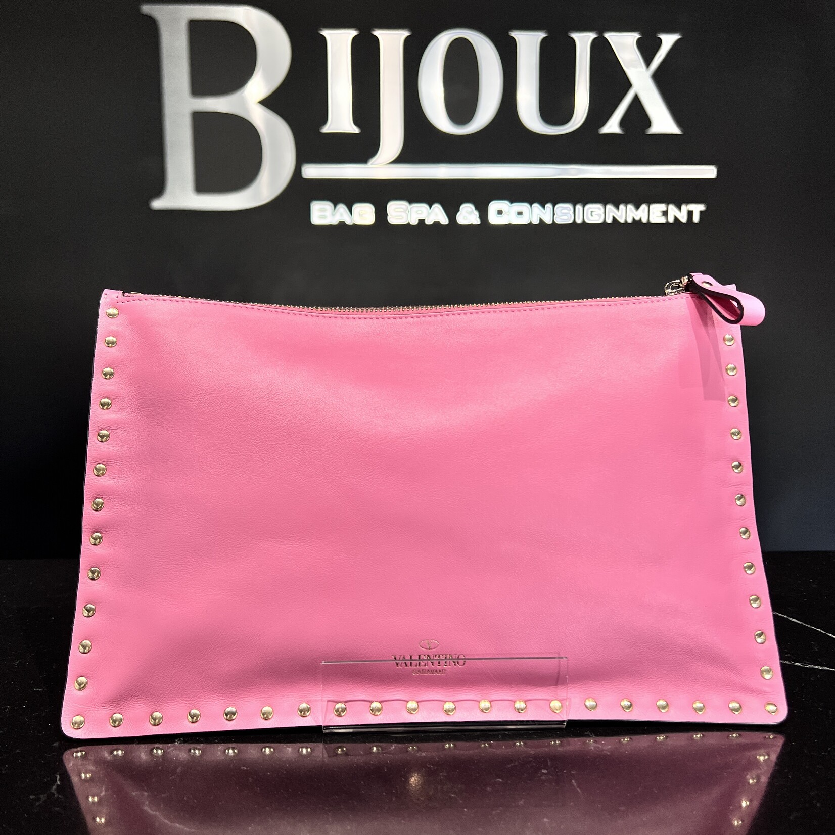 Valentino Valentino Rockstud Clutch