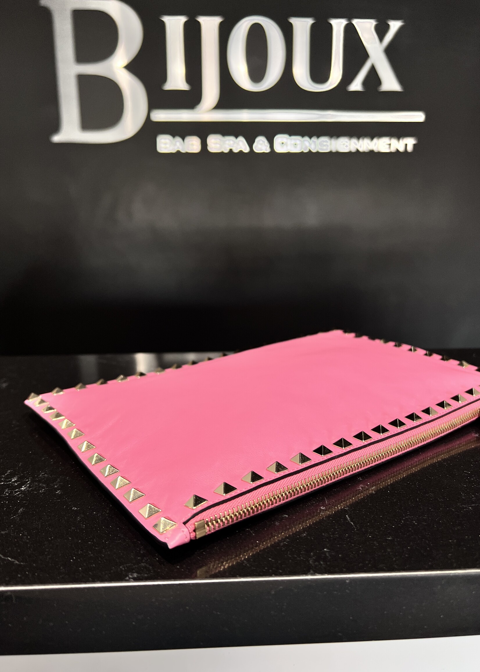 Valentino Valentino Rockstud Clutch