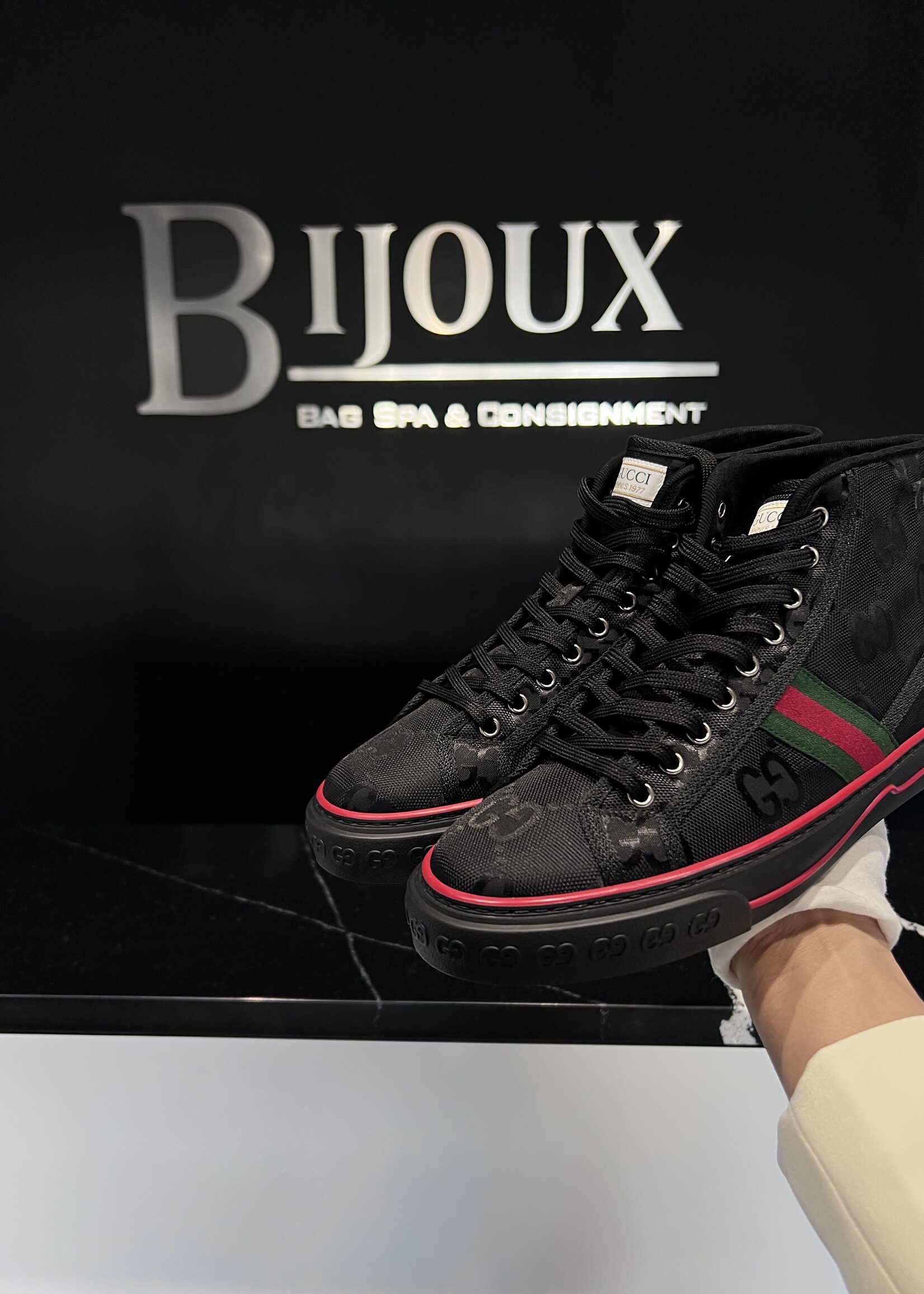 Gucci SOLD - Gucci Sneakers Hightops