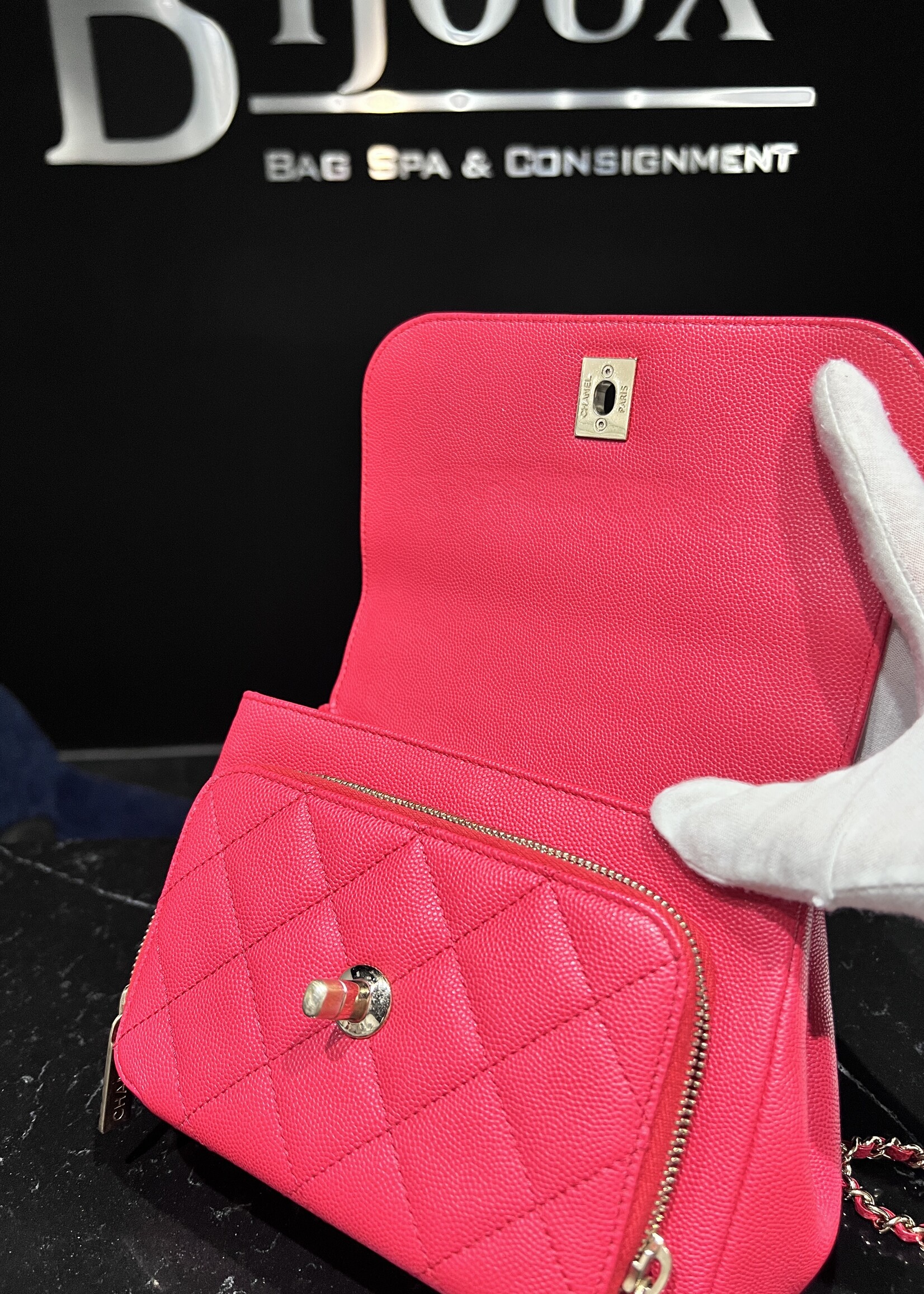 Chanel SOLD - Chanel Business Affinity Red