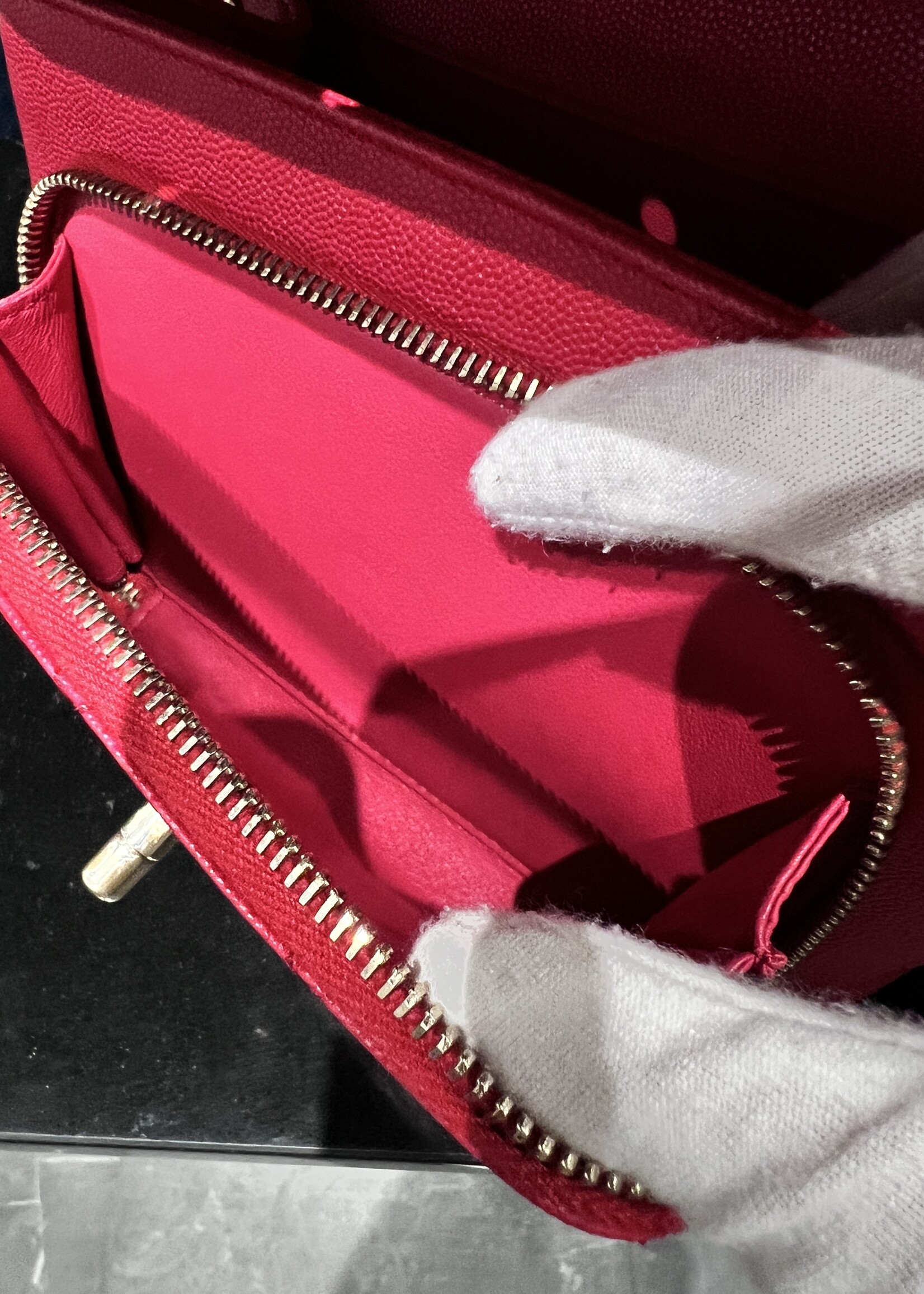 Chanel SOLD - Chanel Business Affinity Red